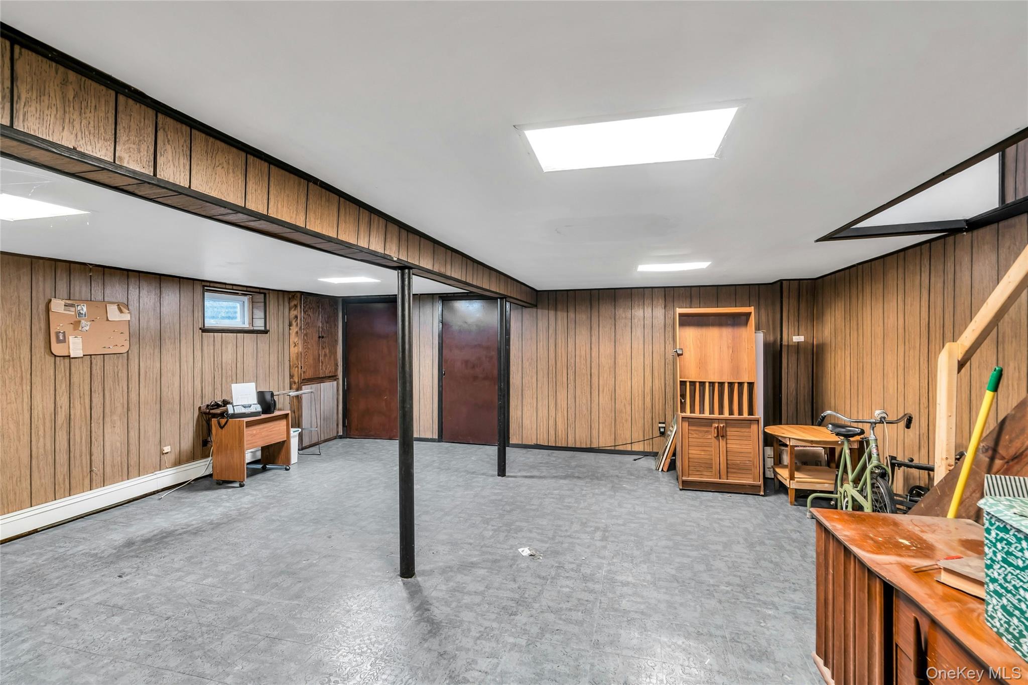 58 Rhoda Avenue, Smithtown, NY 11787