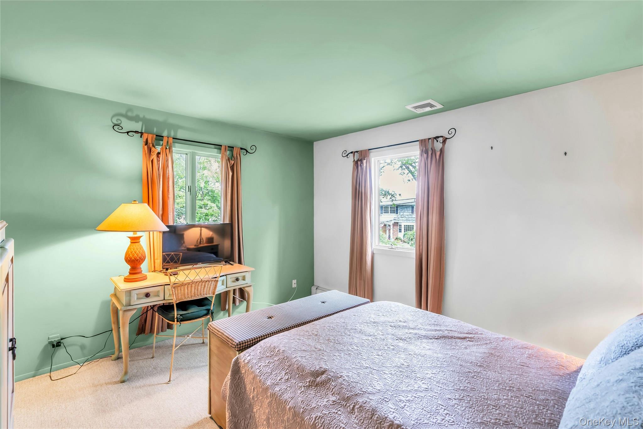 58 Rhoda Avenue, Smithtown, NY 11787