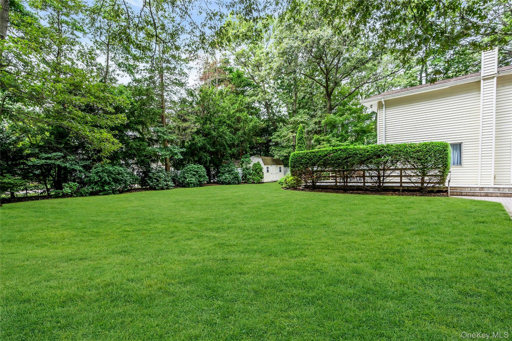 58 Rhoda Avenue, Smithtown, NY 11787