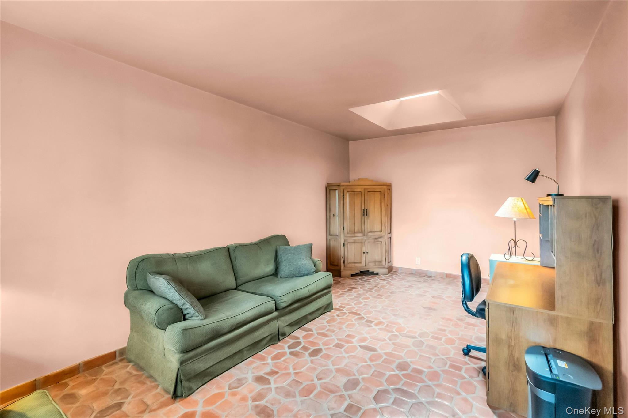 58 Rhoda Avenue, Smithtown, NY 11787