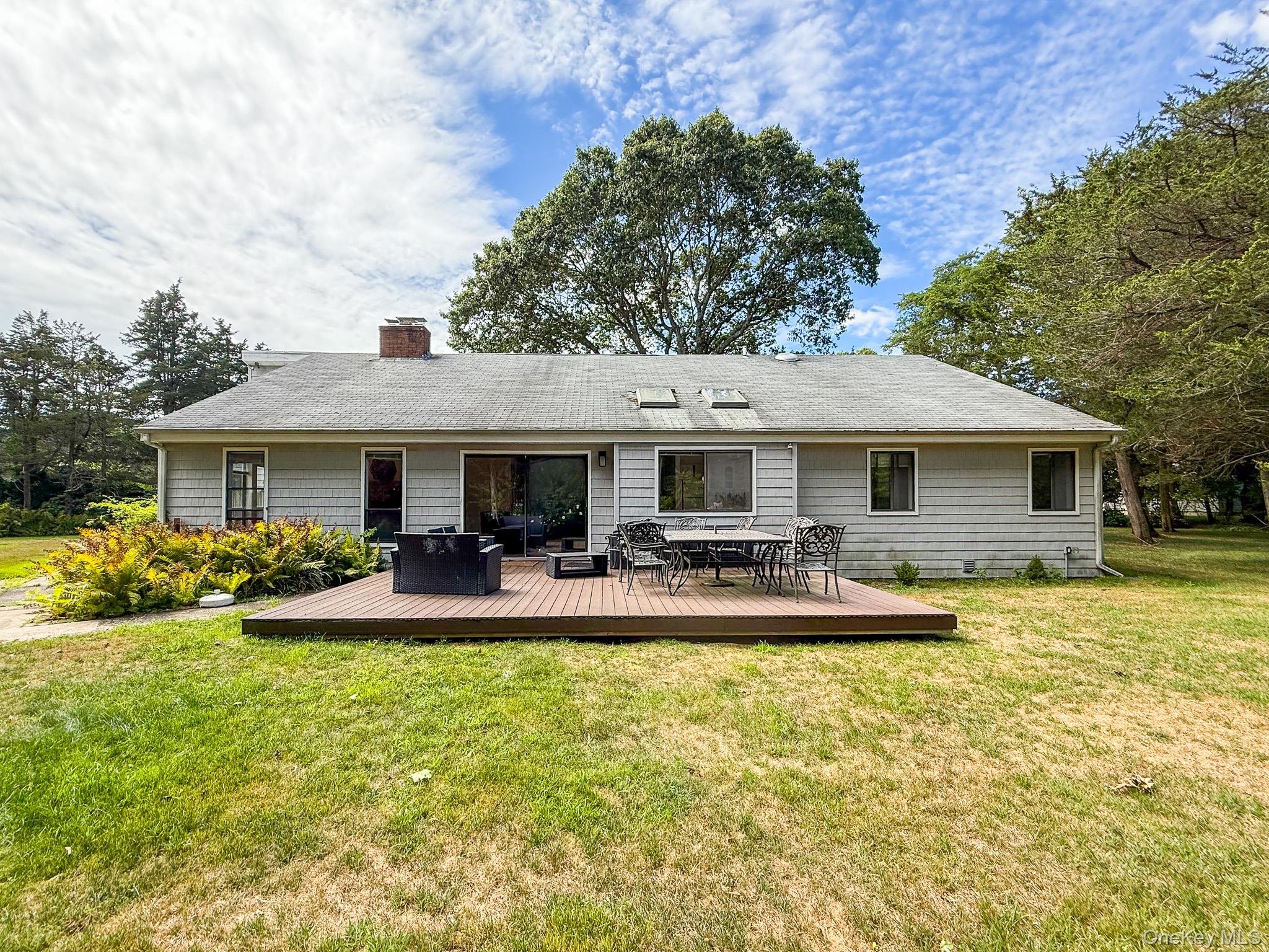 6 Wintergreen Lane, Westhampton, NY 11977