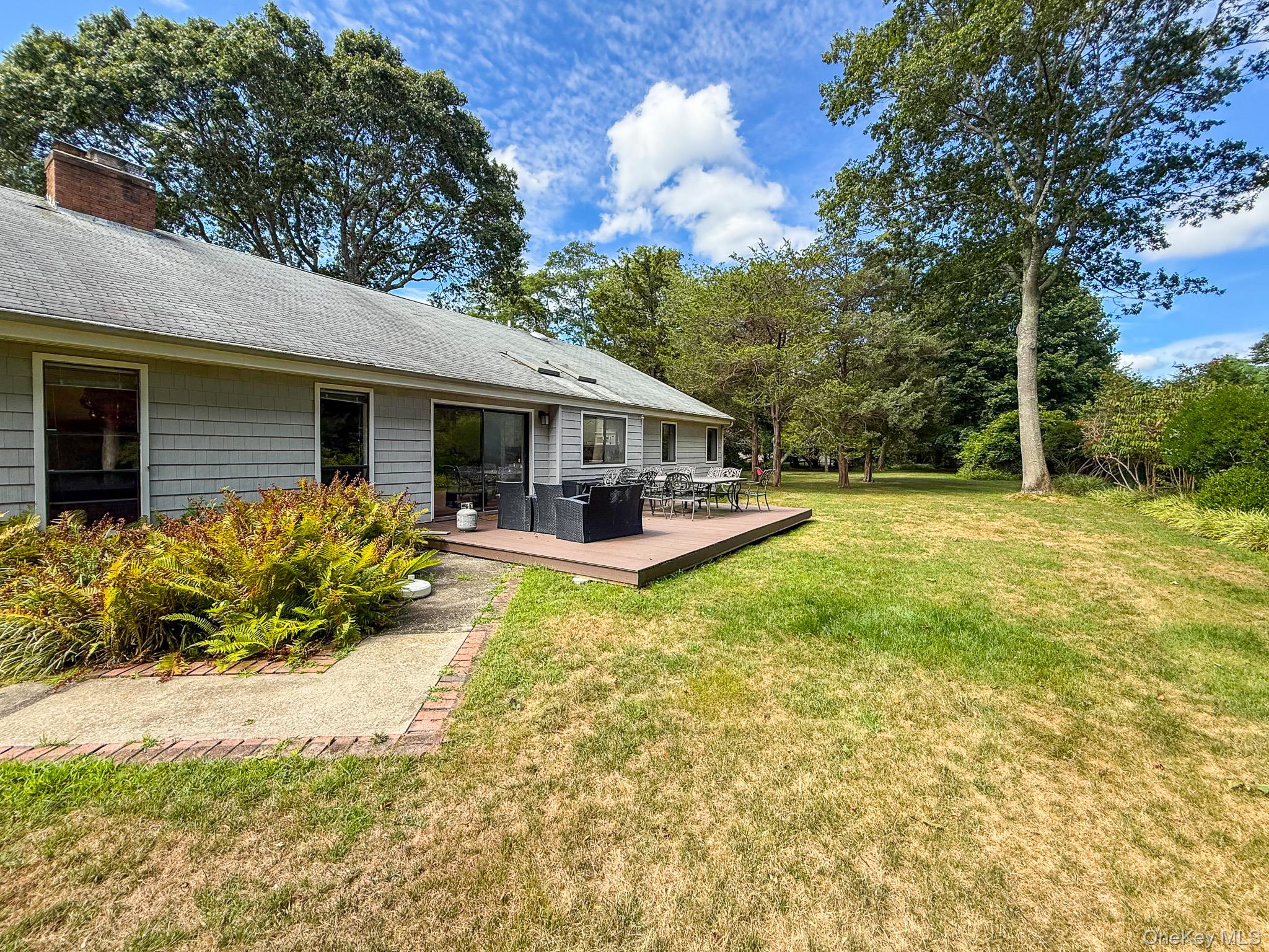 6 Wintergreen Lane, Westhampton, NY 11977