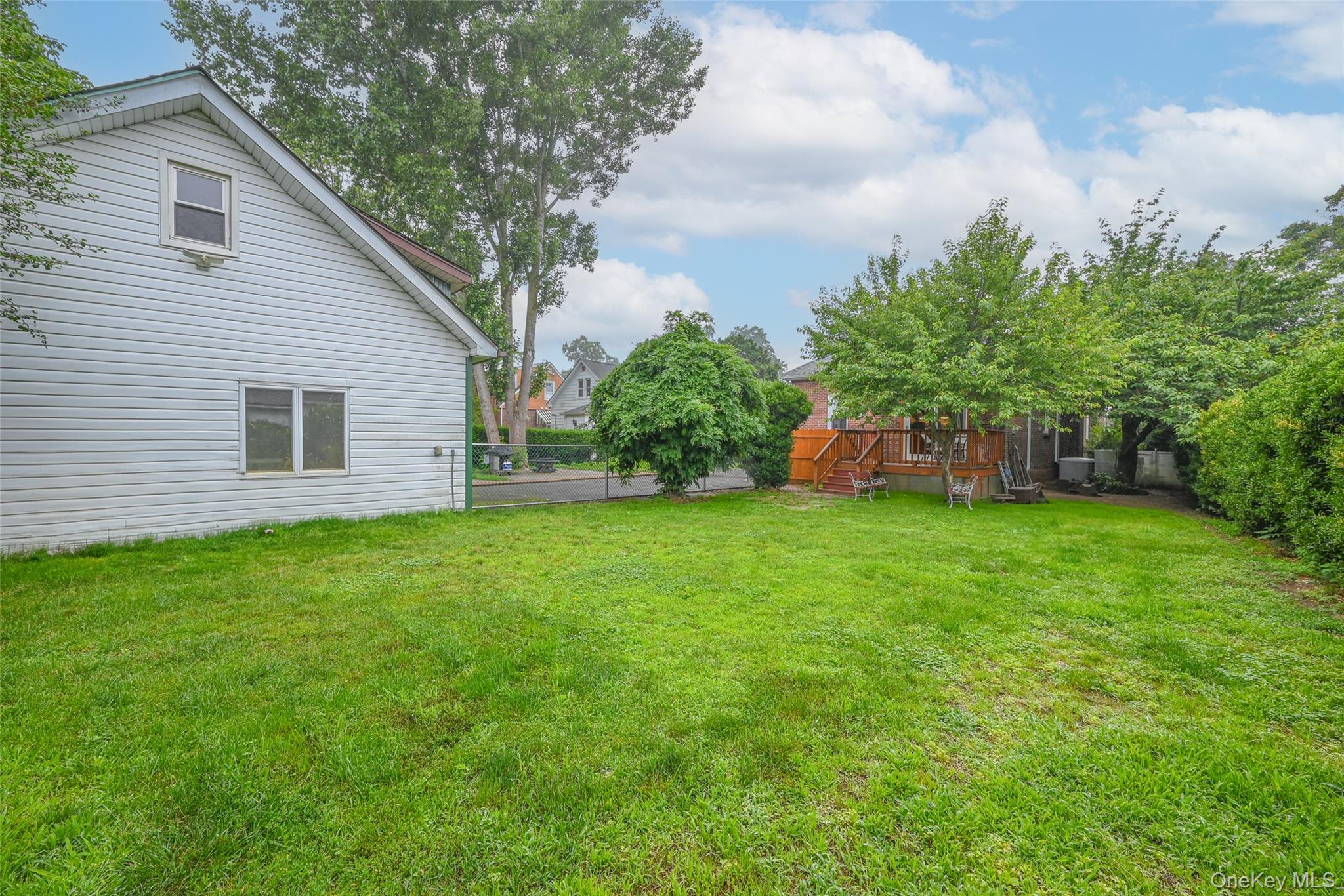 129 Guenther Avenue, Valley Stream, NY 11580