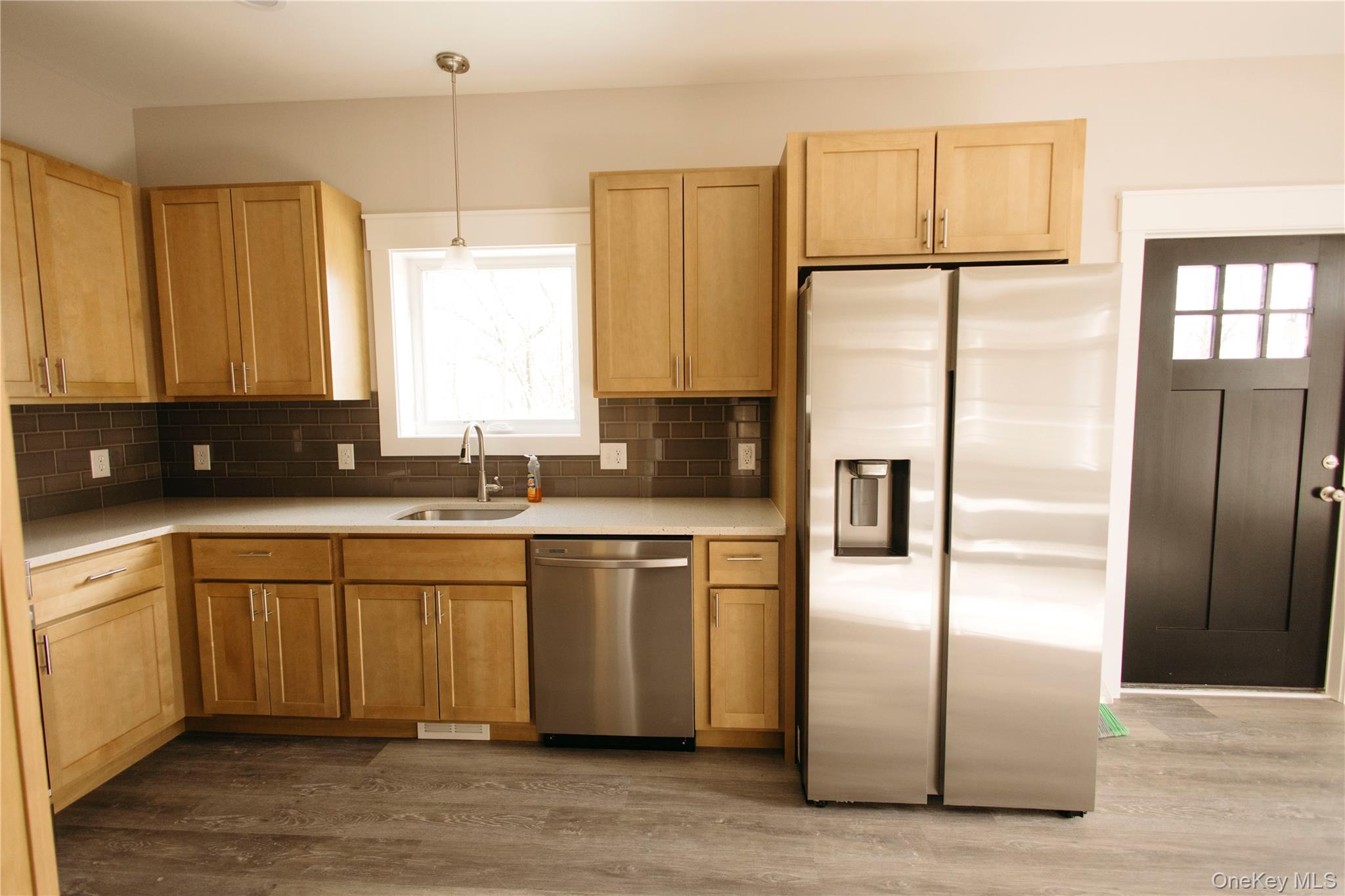 104 North Road, Highland, NY 12528