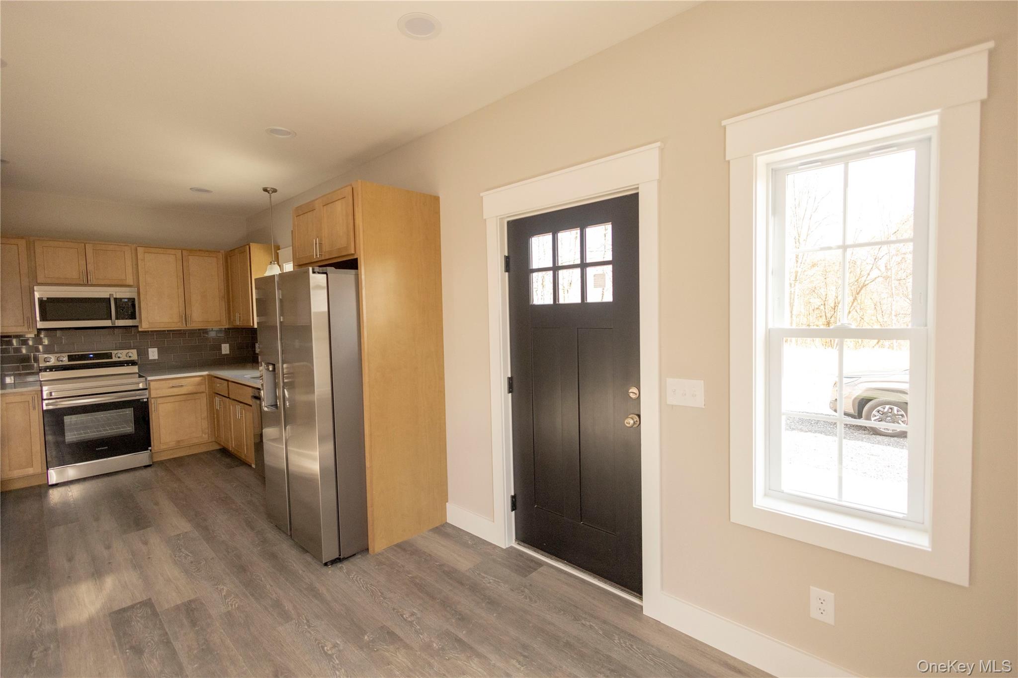 104 North Road, Highland, NY 12528