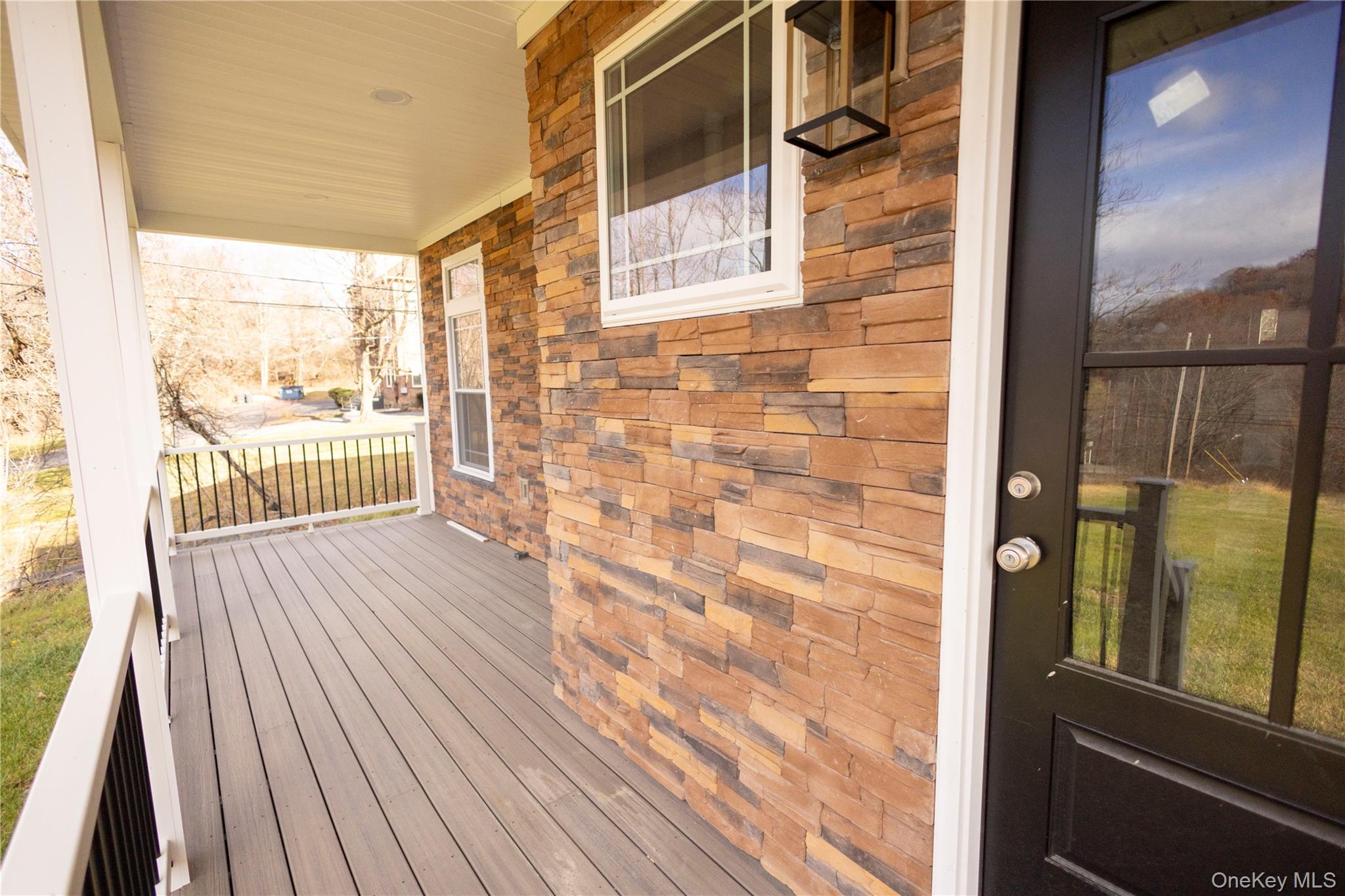 104 North Road, Highland, NY 12528