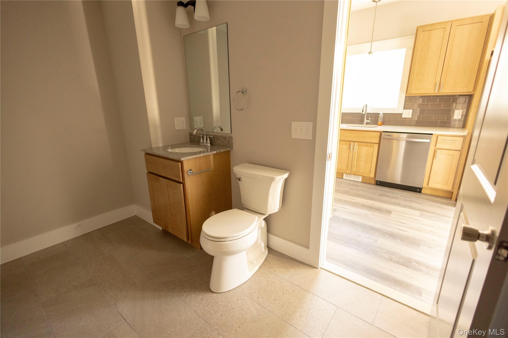 104 North Road, Highland, NY 12528