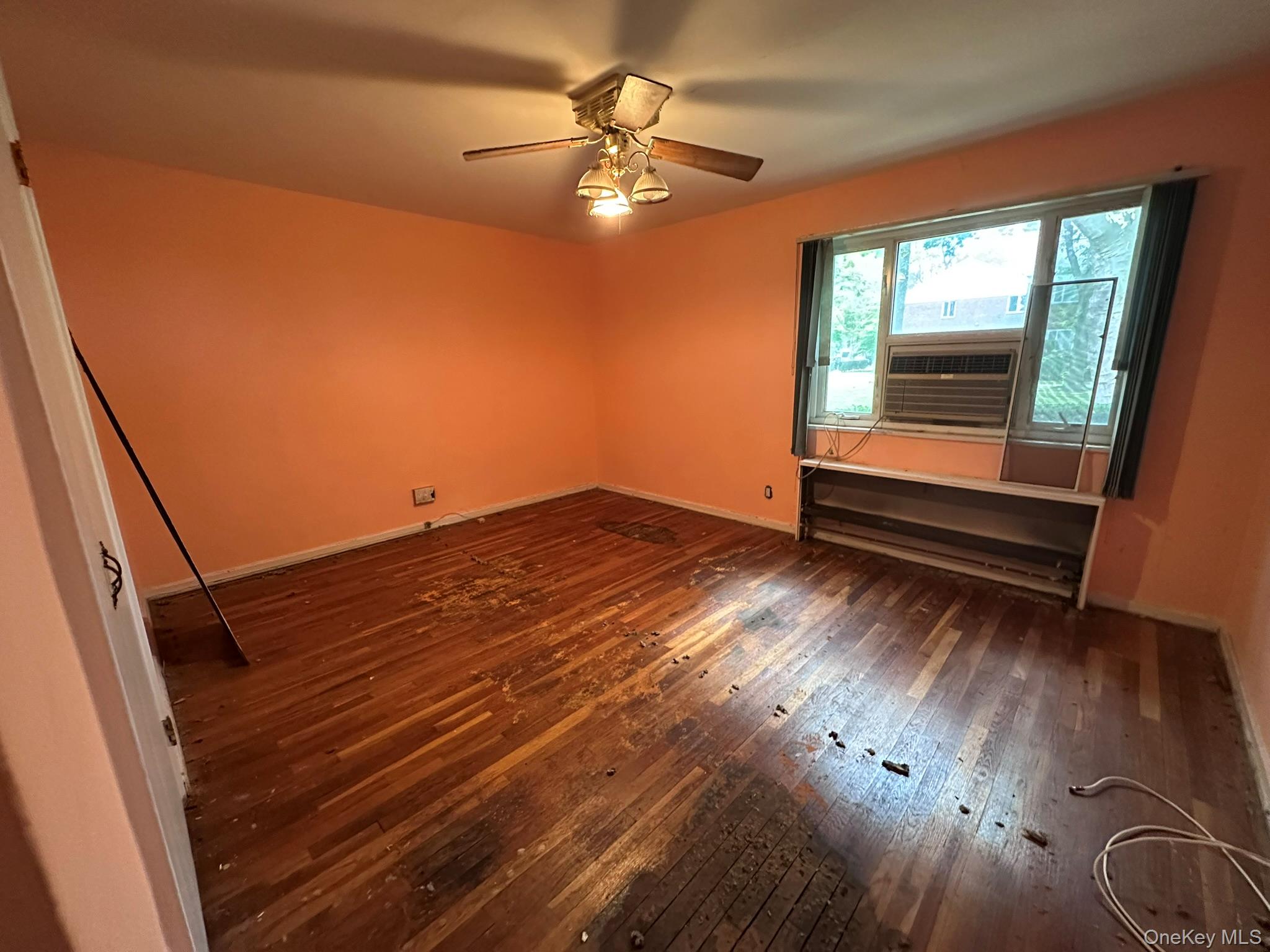 209-83 18th Avenue # 199, Bayside, NY 11360