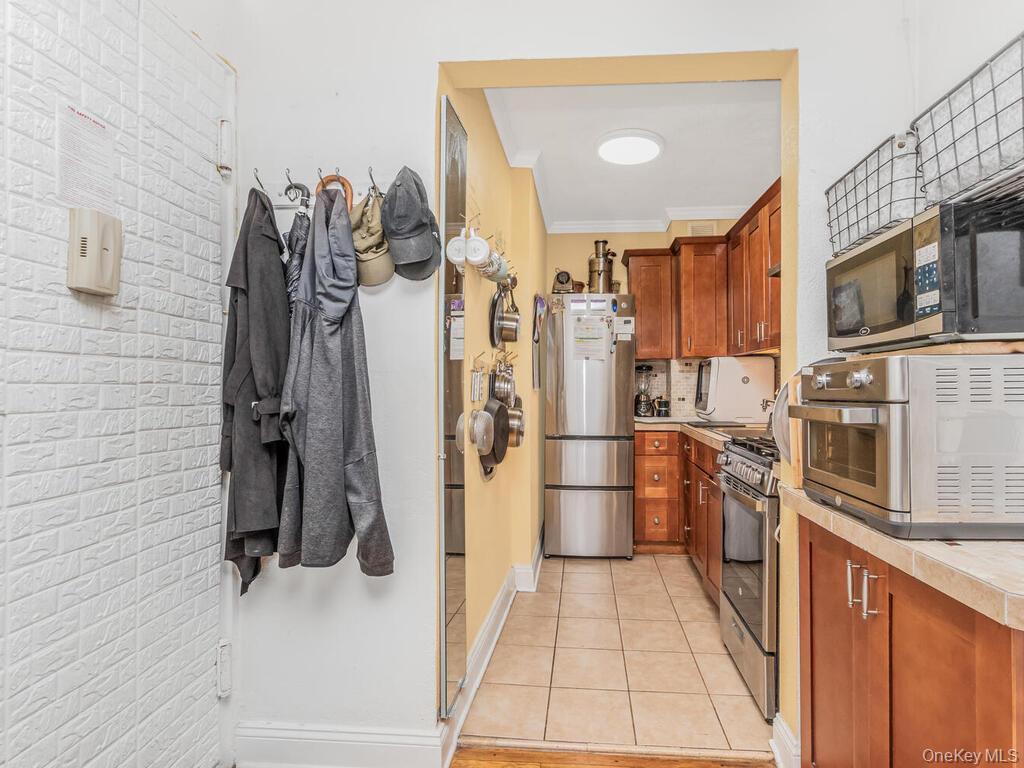 6535 Broadway # 2G, Bronx, NY 10471