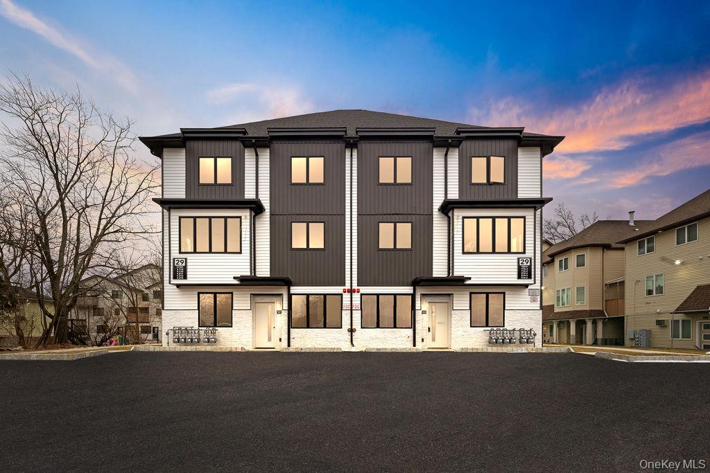29 Calvert Drive # 114, Monsey, NY 10952
