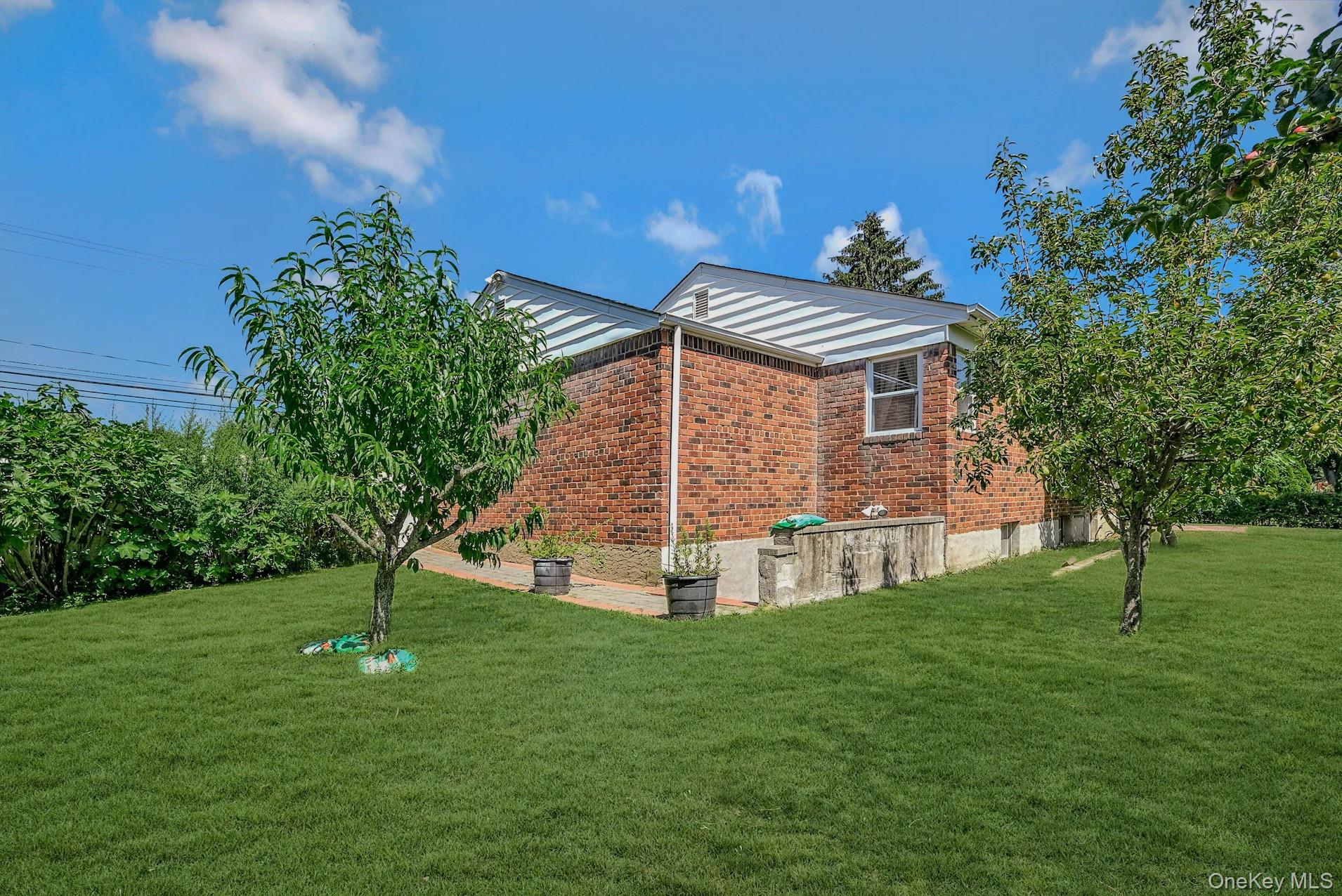 1270 Pulaski Road, East Northport, NY 11731