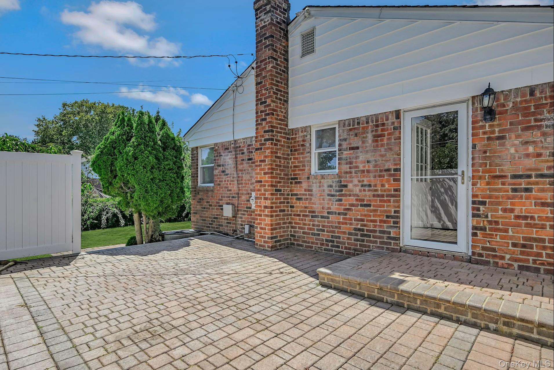 1270 Pulaski Road, East Northport, NY 11731