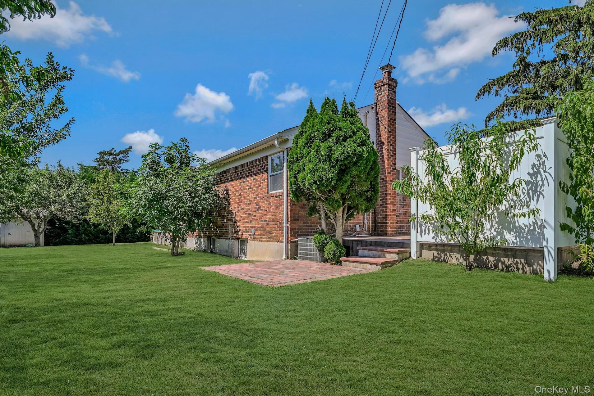 1270 Pulaski Road, East Northport, NY 11731