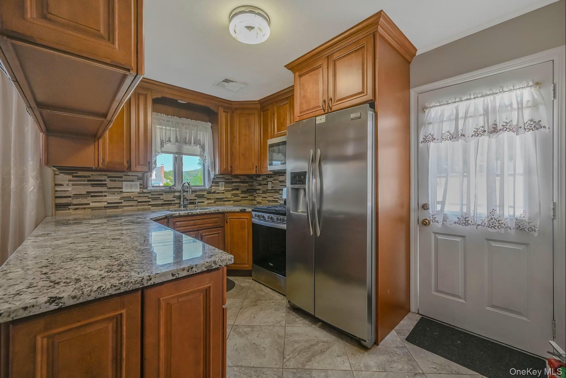 1270 Pulaski Road, East Northport, NY 11731