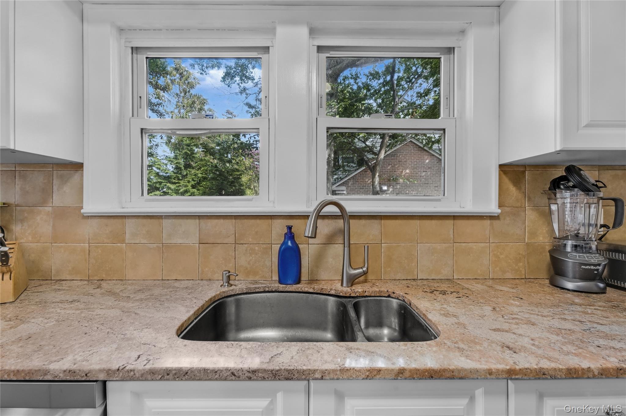 99 Rider Avenue, Malverne, NY 11565