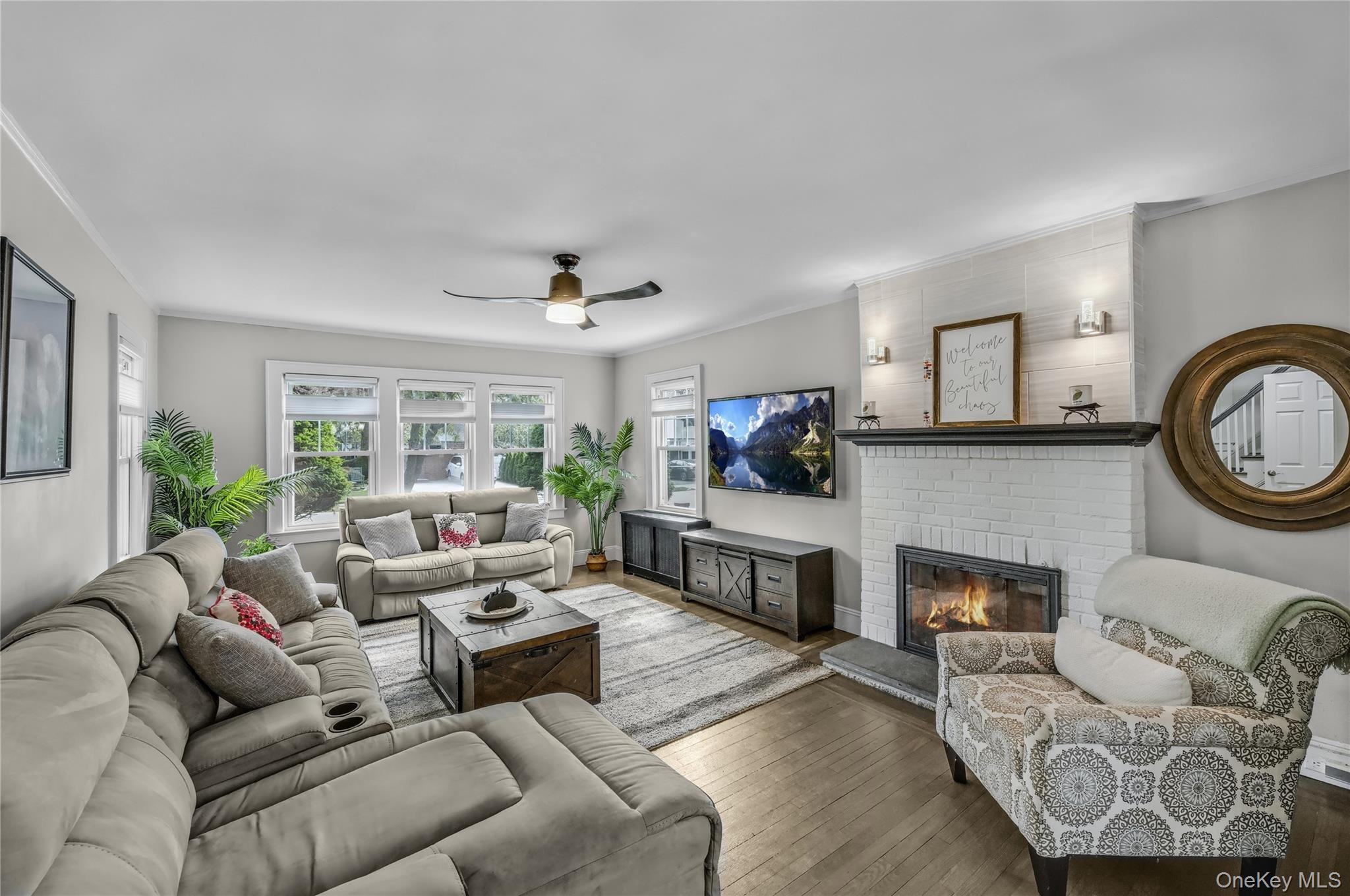 99 Rider Avenue, Malverne, NY 11565