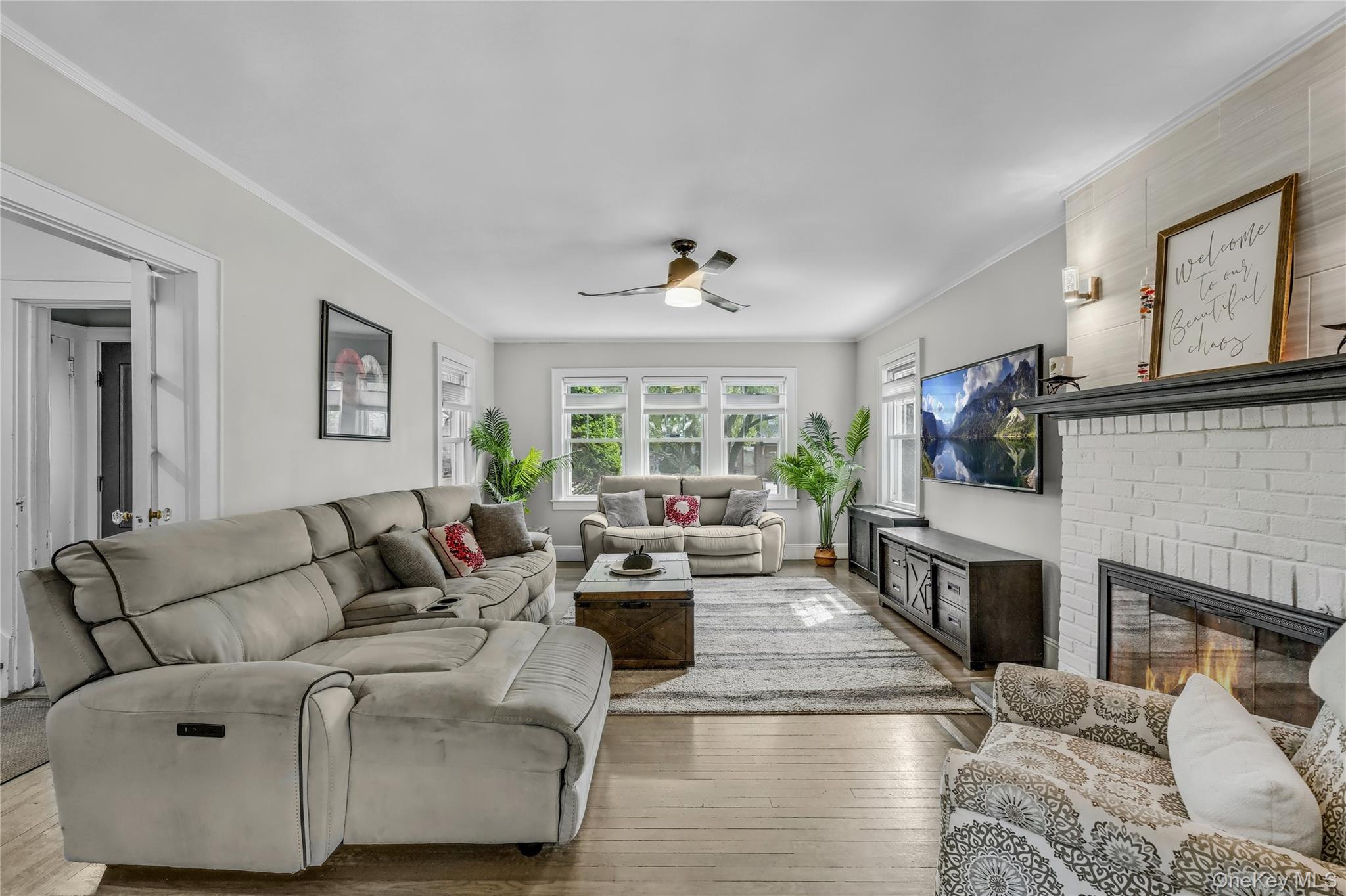 99 Rider Avenue, Malverne, NY 11565