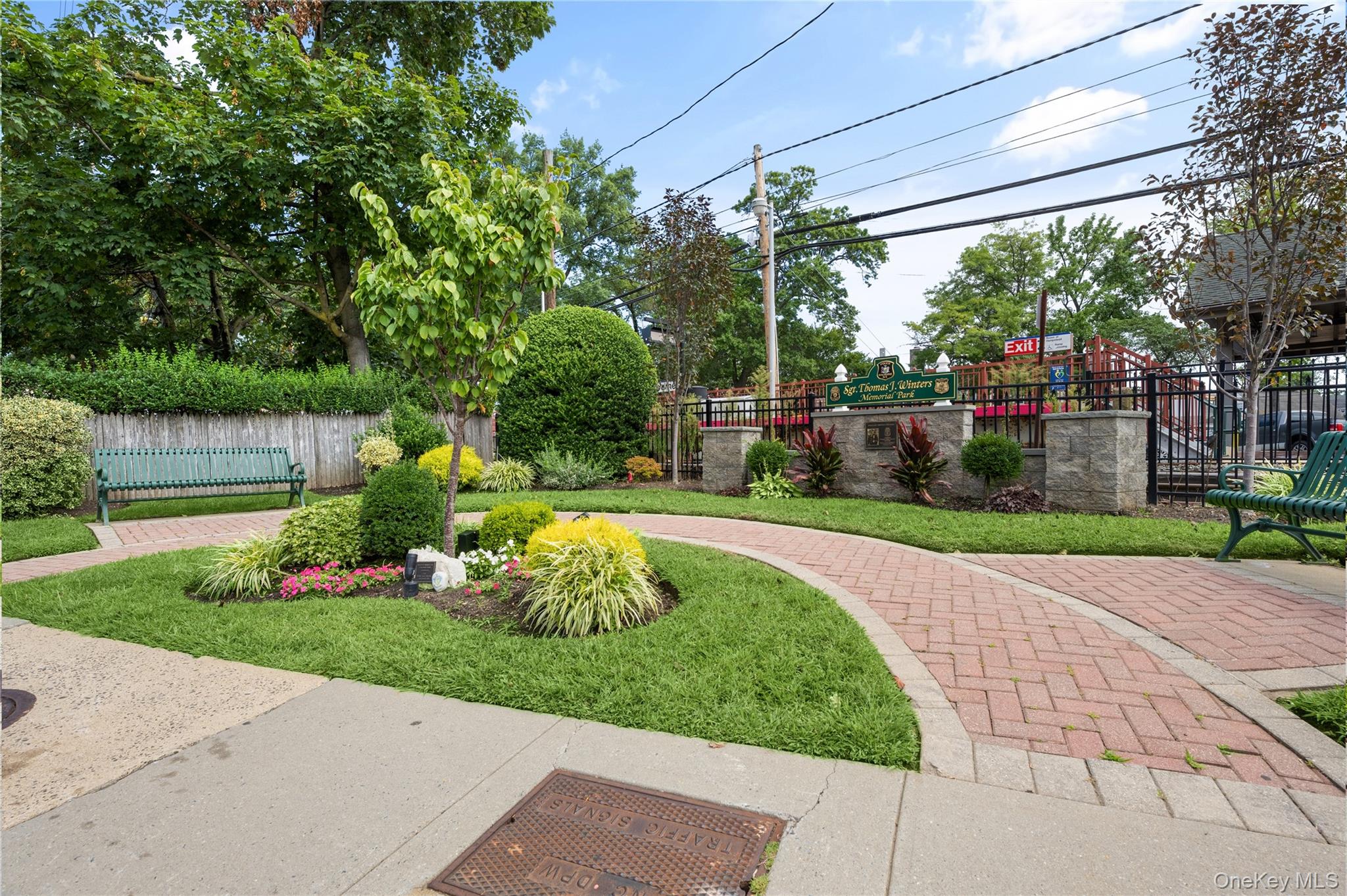 99 Rider Avenue, Malverne, NY 11565