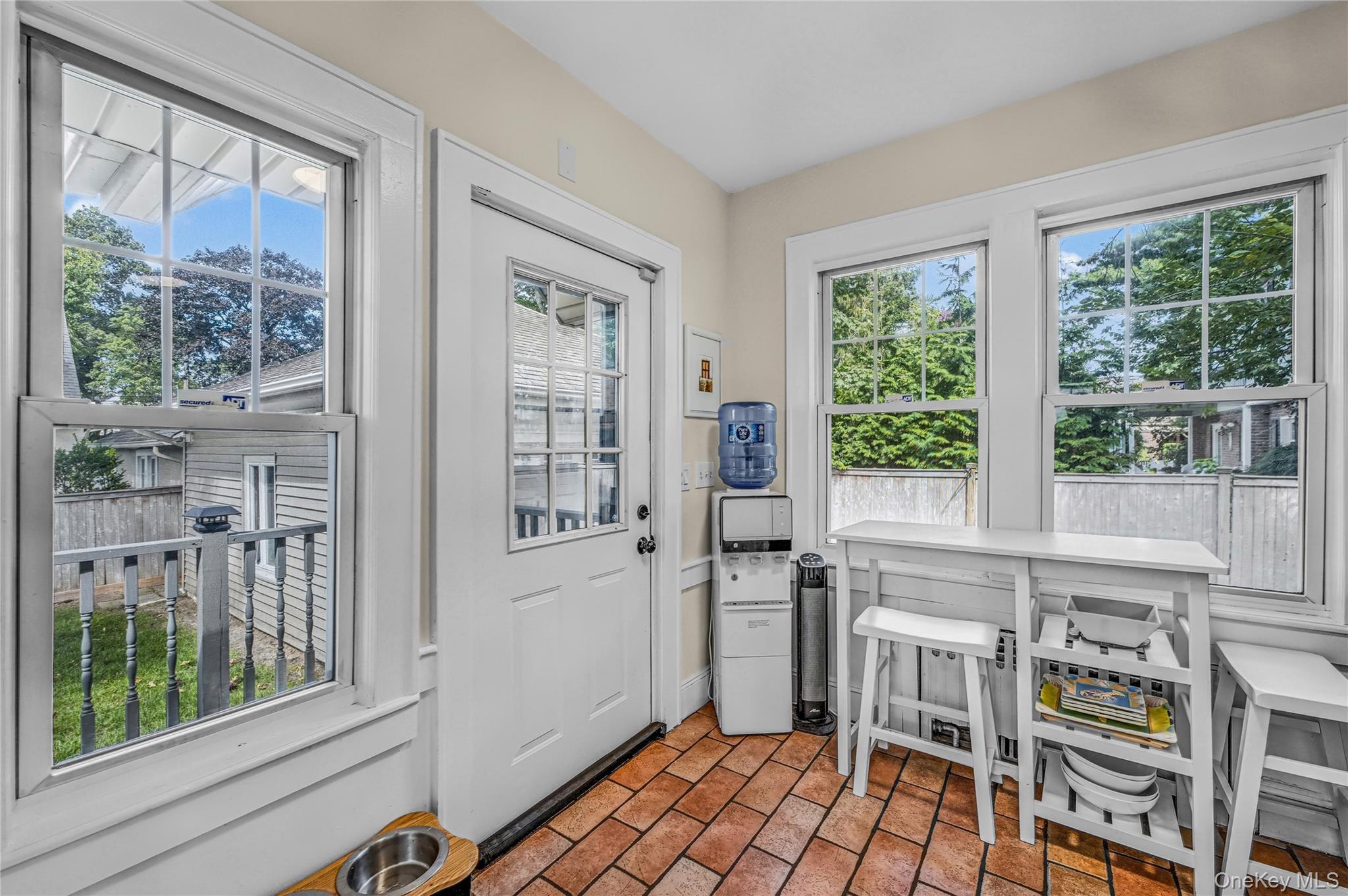 99 Rider Avenue, Malverne, NY 11565