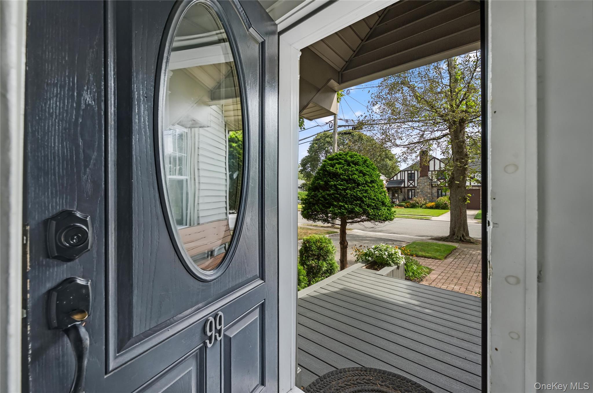 99 Rider Avenue, Malverne, NY 11565