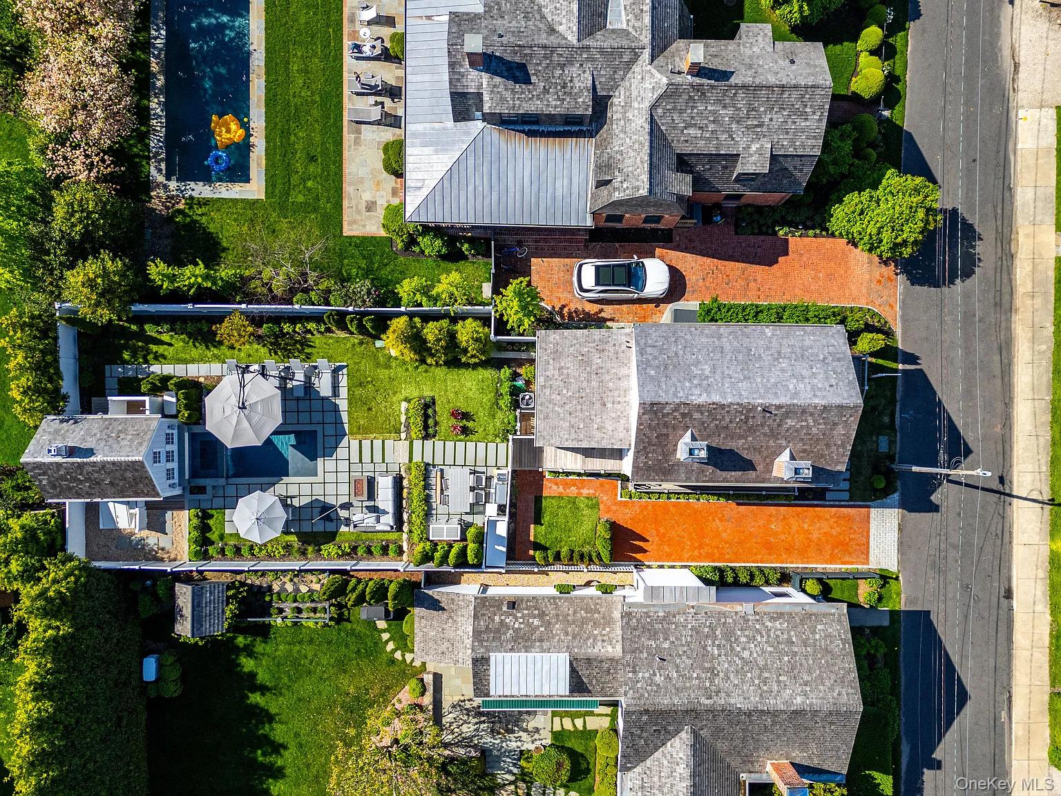 27 Howard Street, Sag Harbor, NY 11963