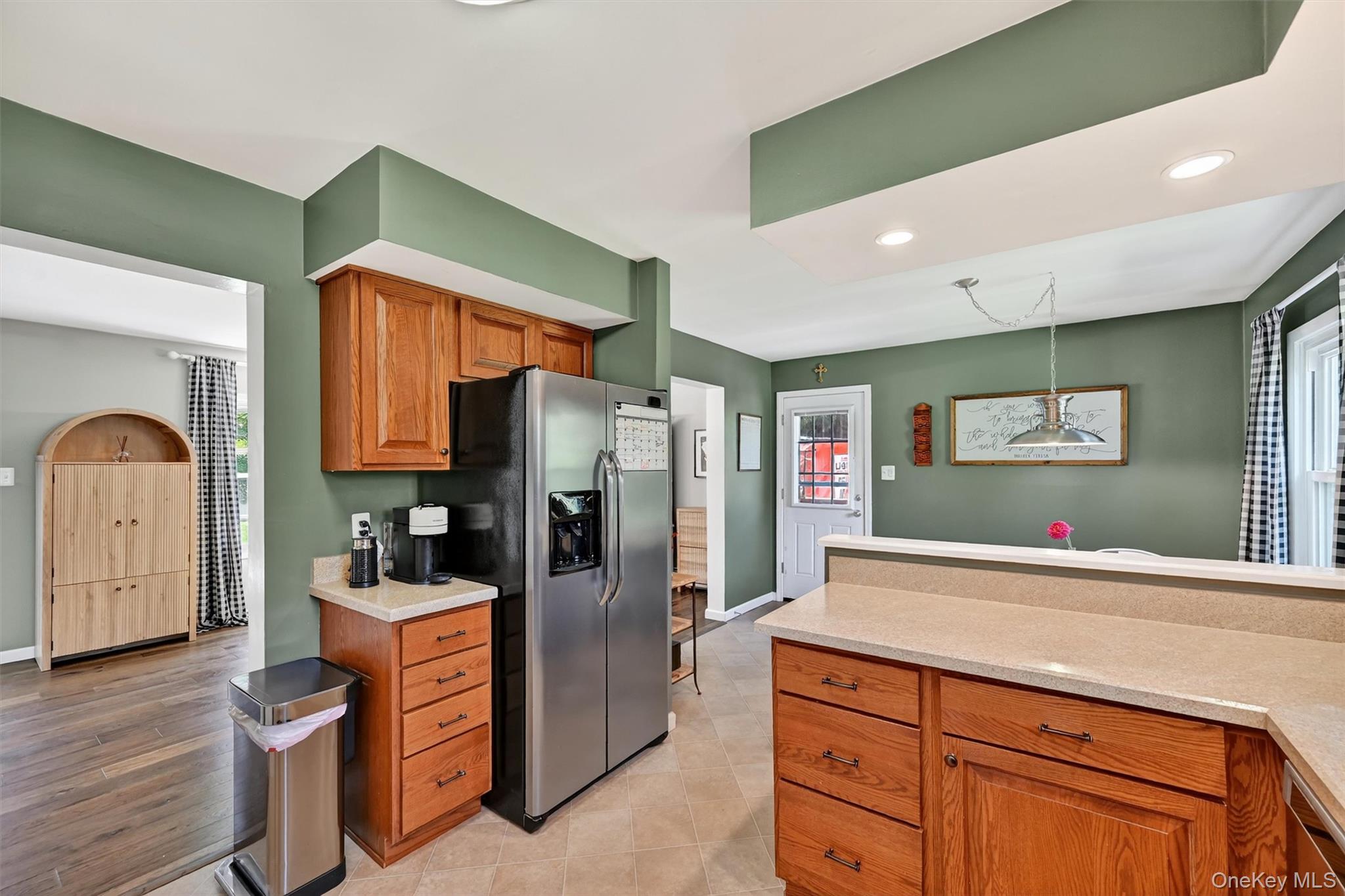 82 Hillside Drive, Marlboro, NY 12542