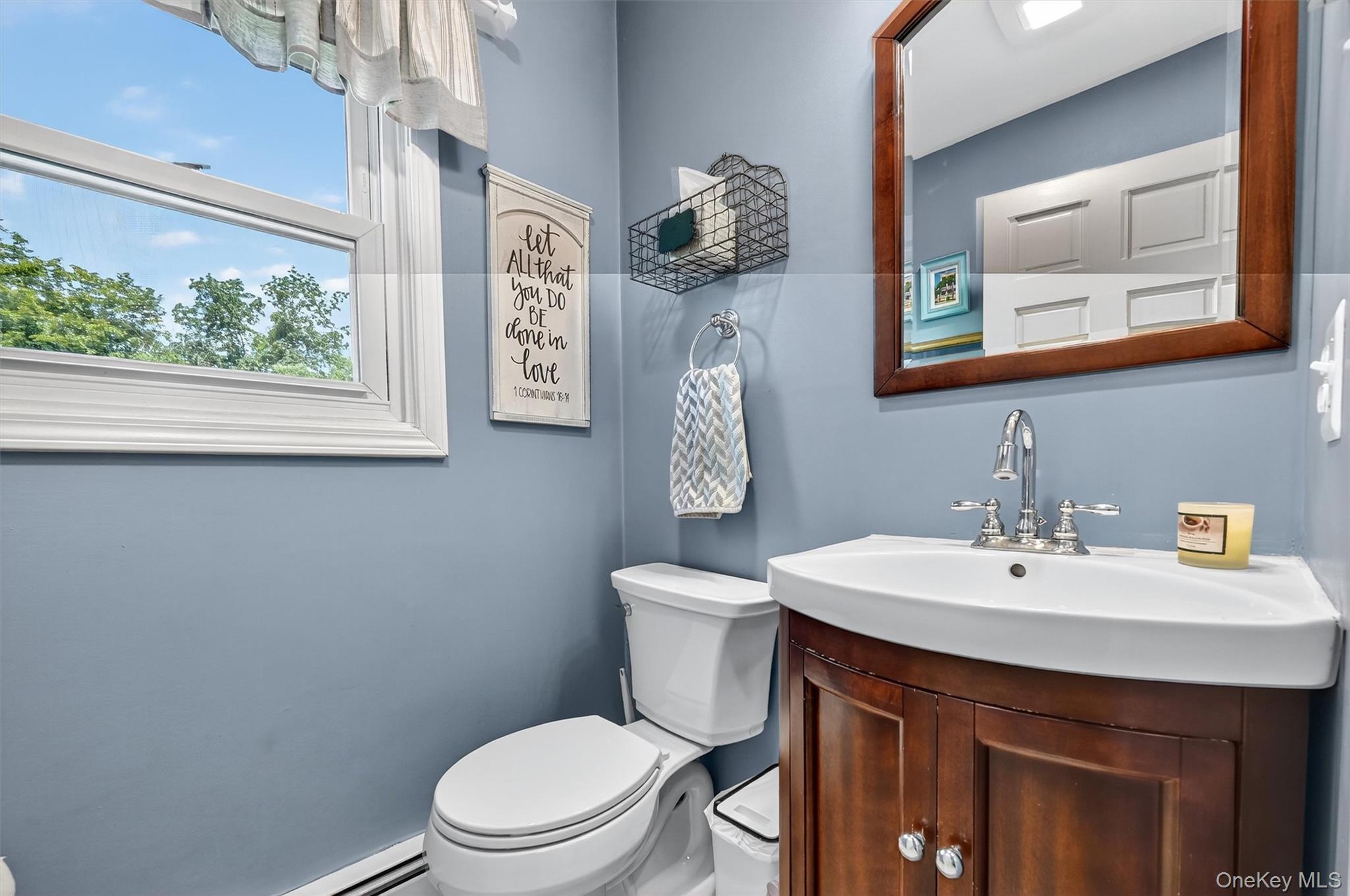 82 Hillside Drive, Marlboro, NY 12542