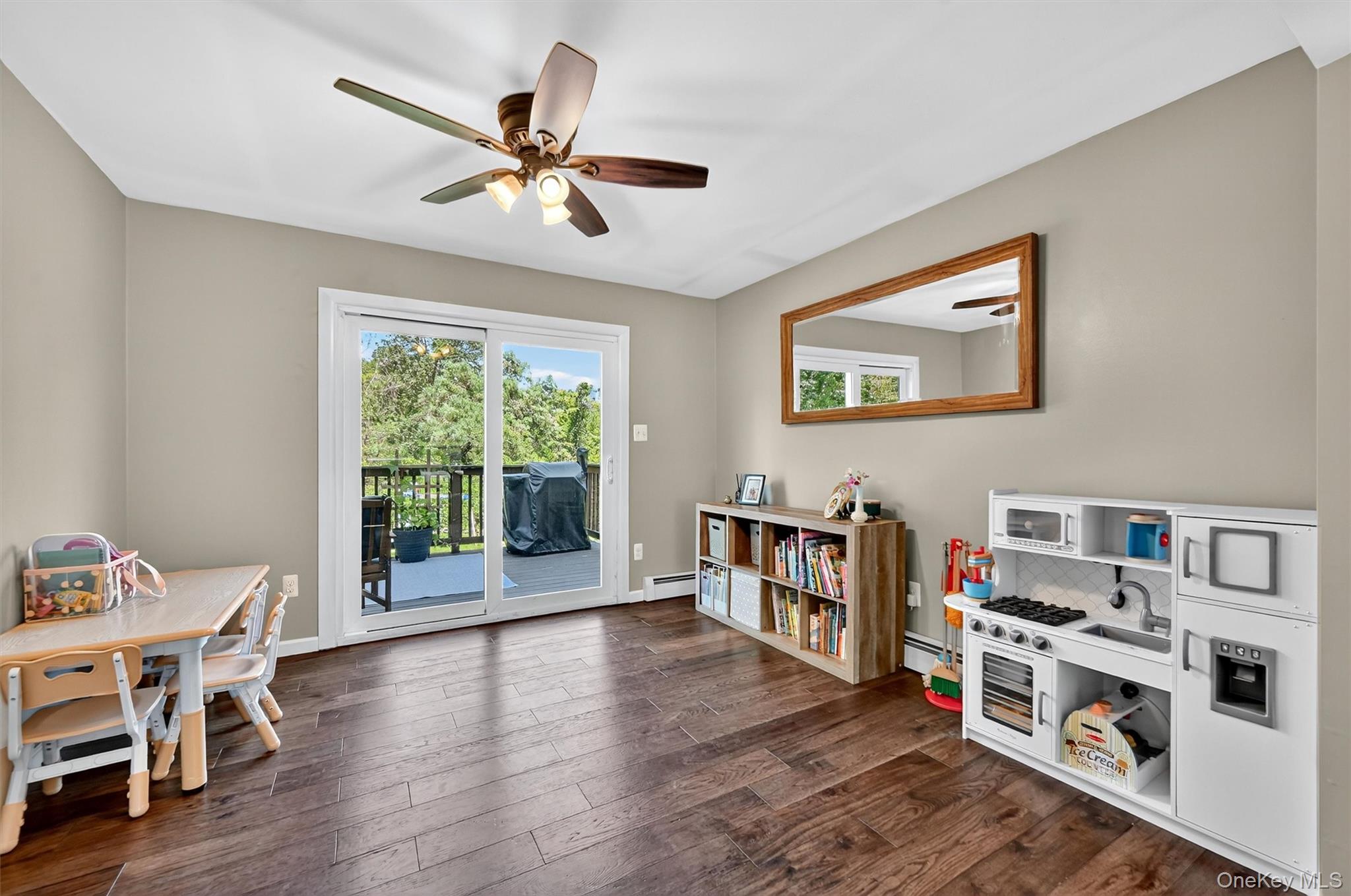 82 Hillside Drive, Marlboro, NY 12542