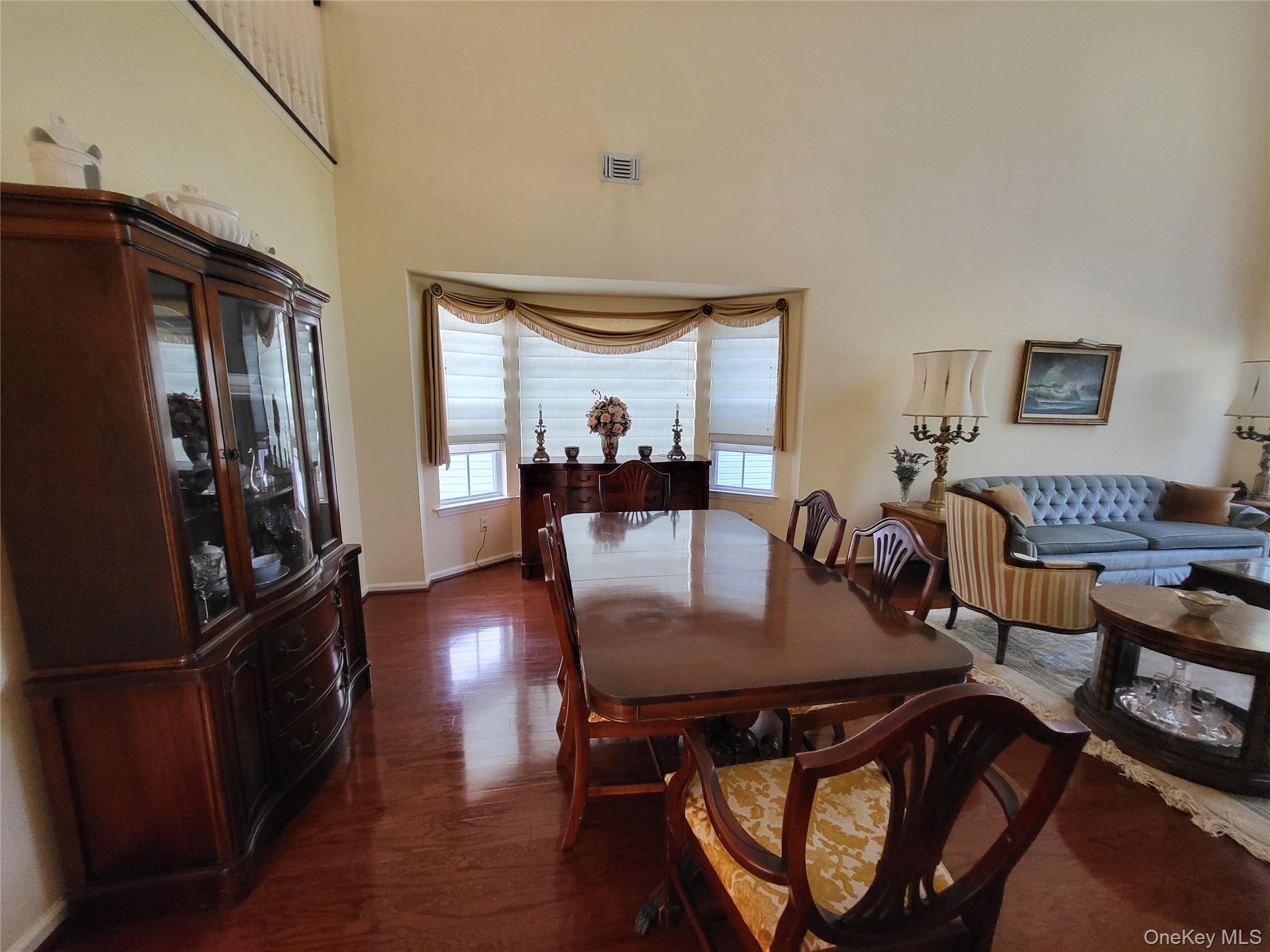 48 Kate Circle, Middle Island, NY 11953