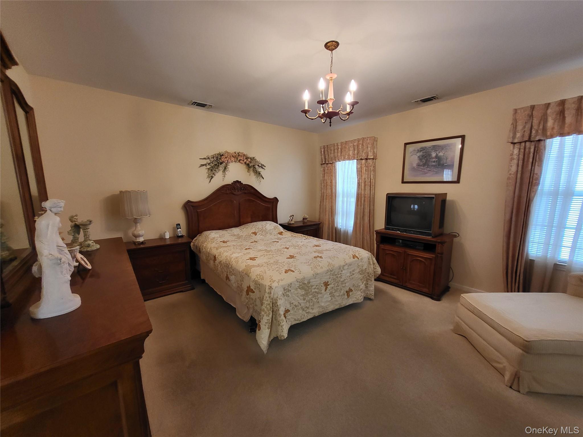 48 Kate Circle, Middle Island, NY 11953