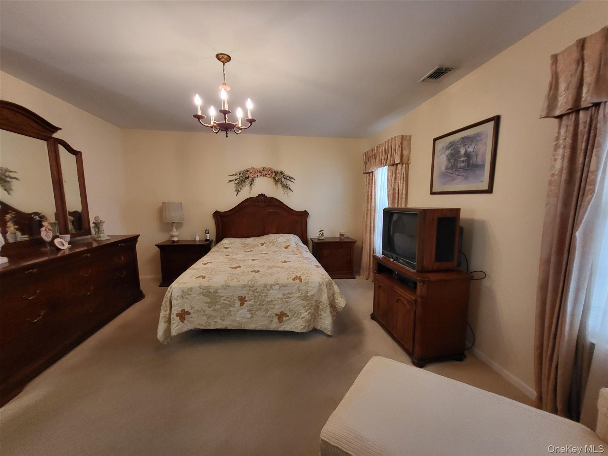 48 Kate Circle, Middle Island, NY 11953