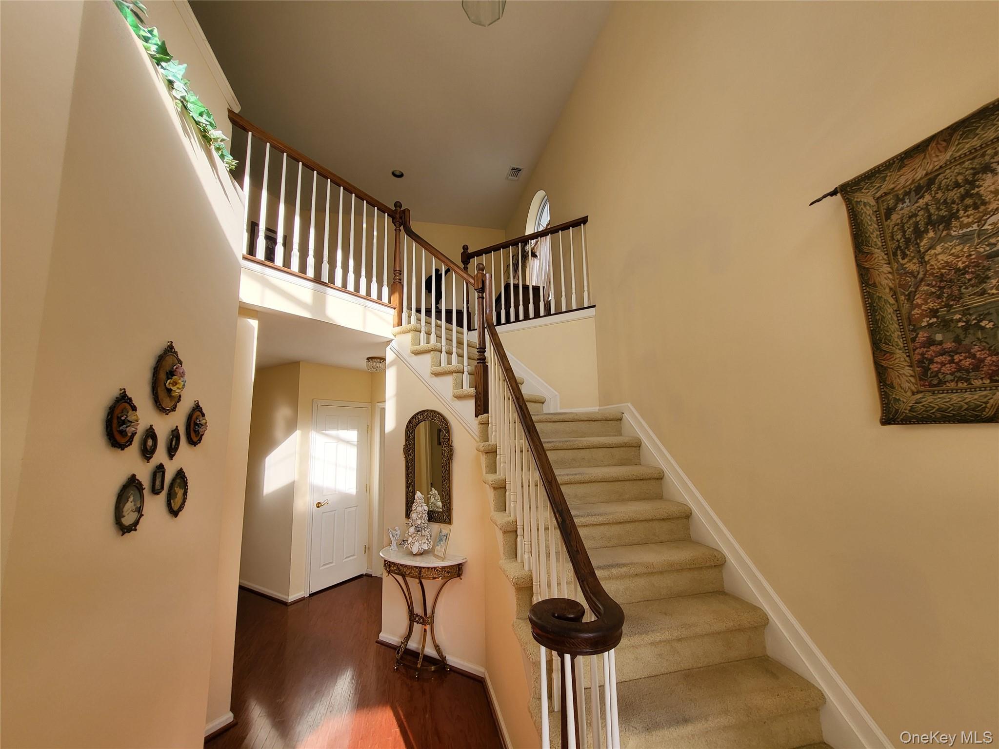 48 Kate Circle, Middle Island, NY 11953