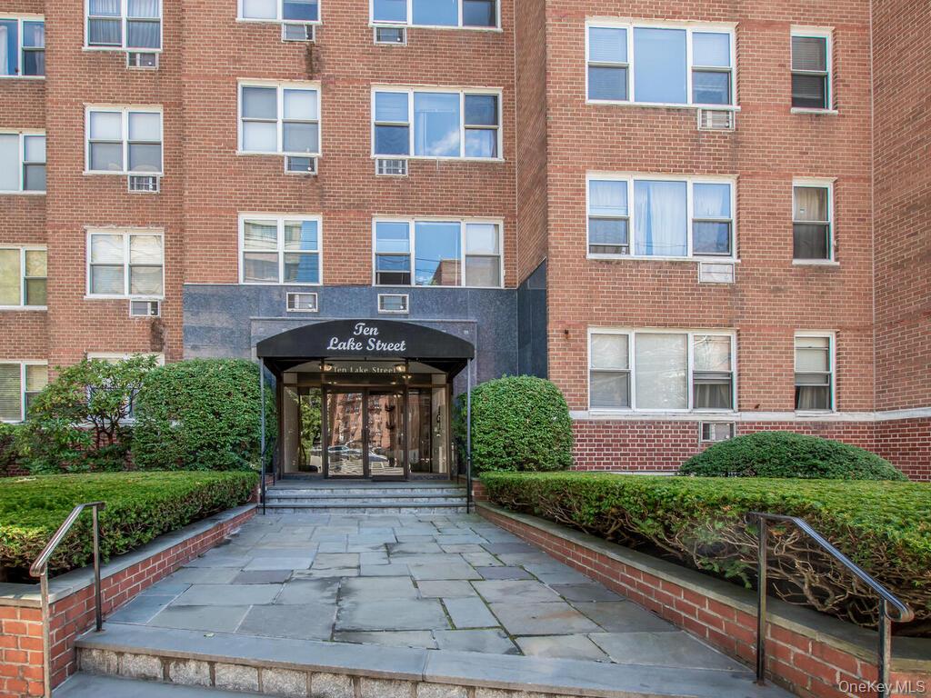 10 Lake Street # 2F, White Plains, NY 10603