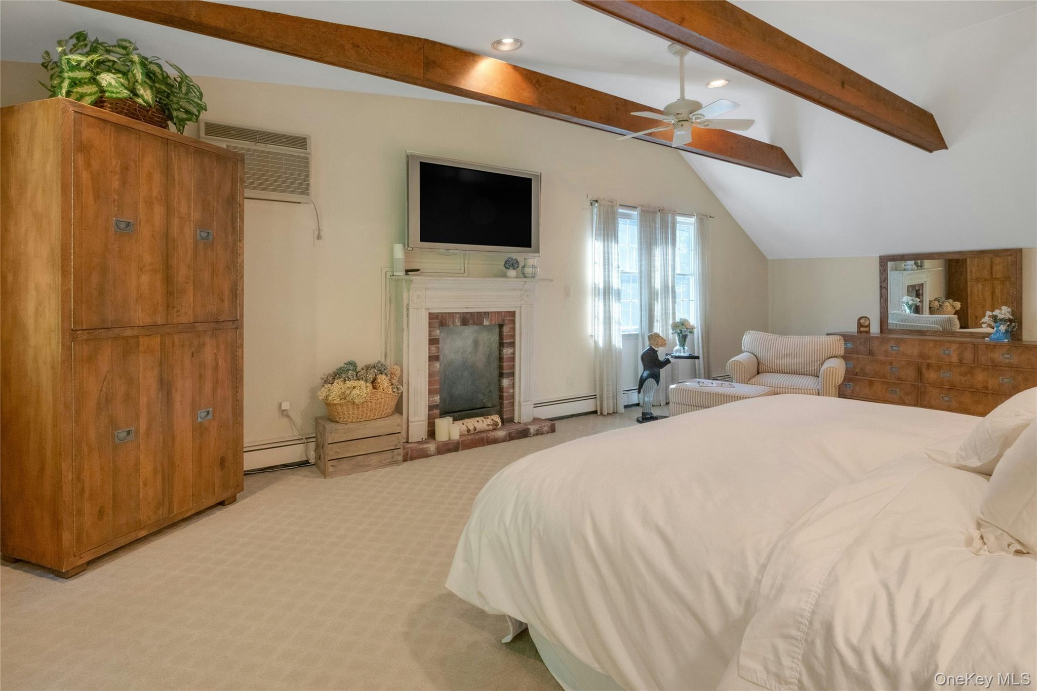 20 Pamela Place, Millwood, NY 10546