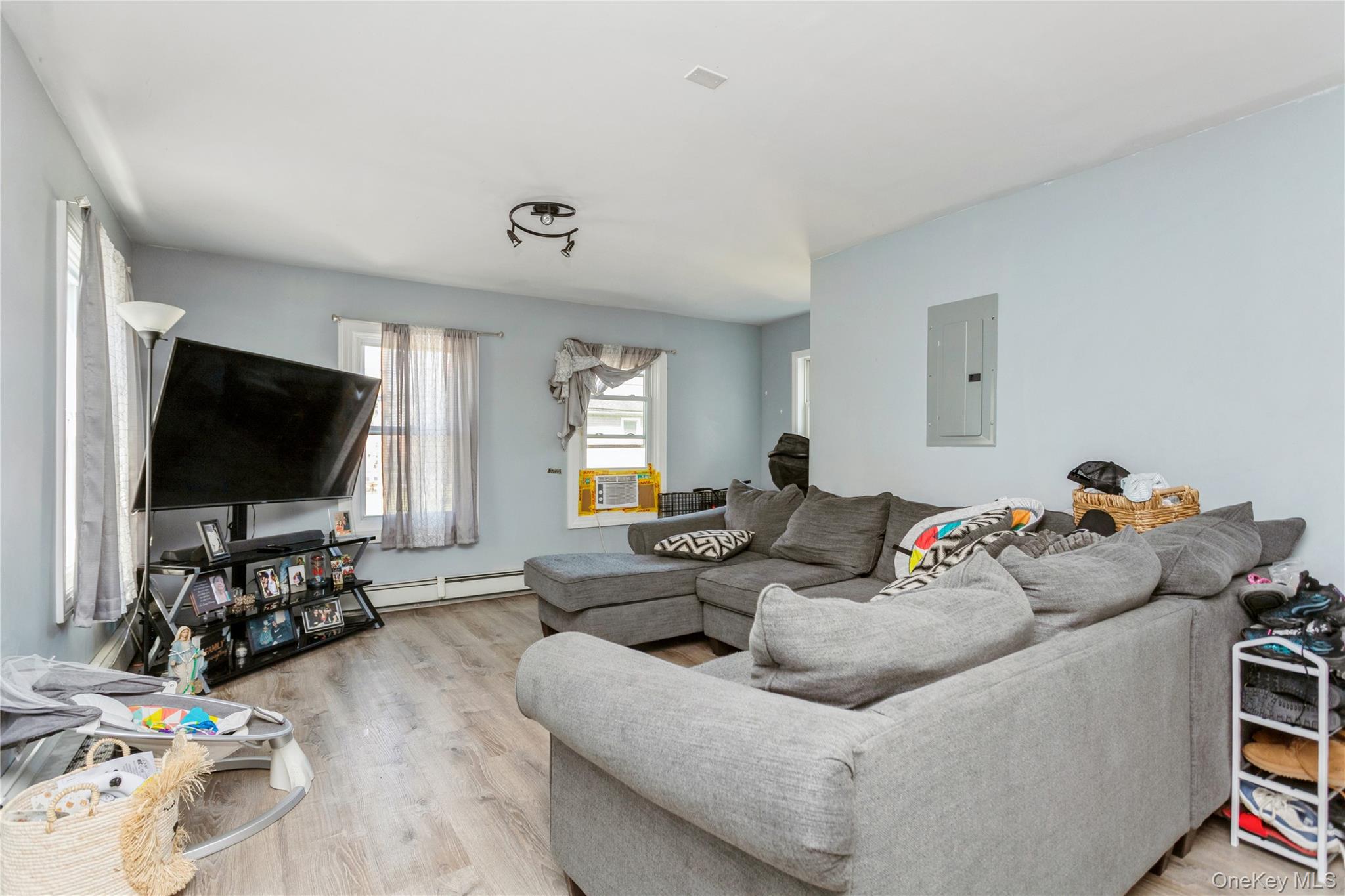 2748 W Main Street, Poughkeepsie, NY 12590