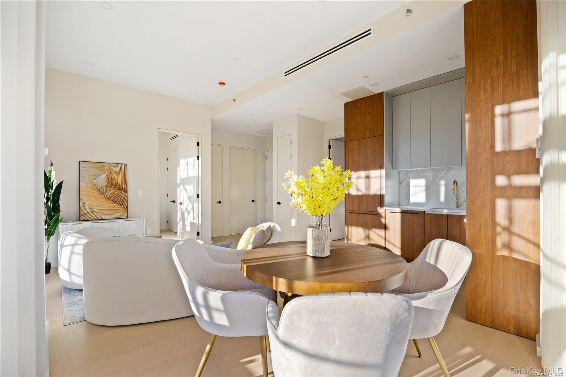 31-16 21st Street # 4C, Astoria, NY 11106