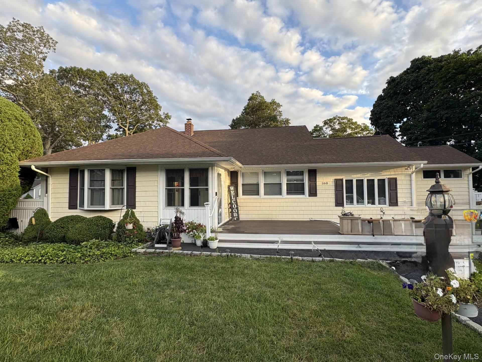 188 Washington Avenue, Mastic Beach, NY 11951