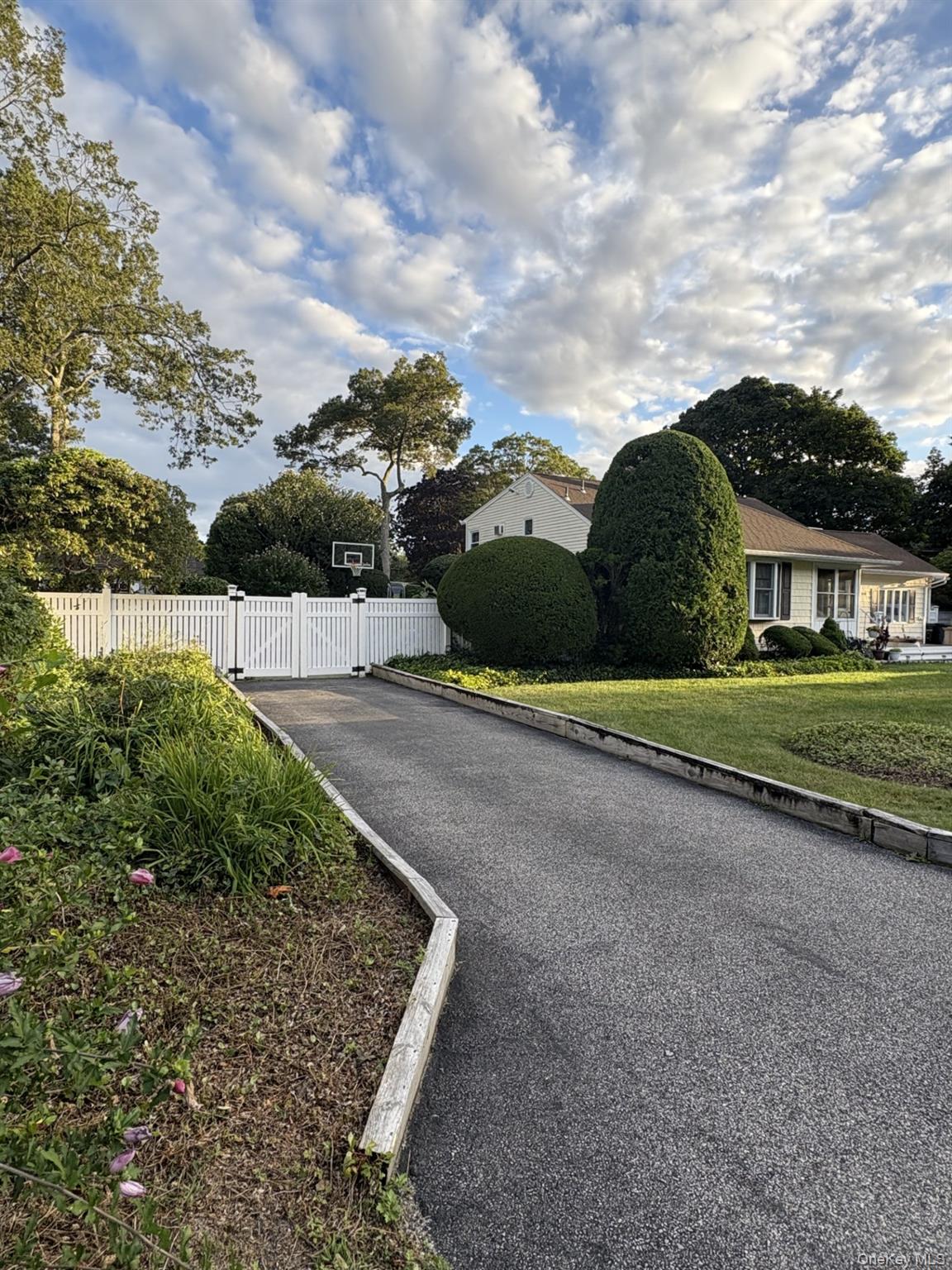 188 Washington Avenue, Mastic Beach, NY 11951