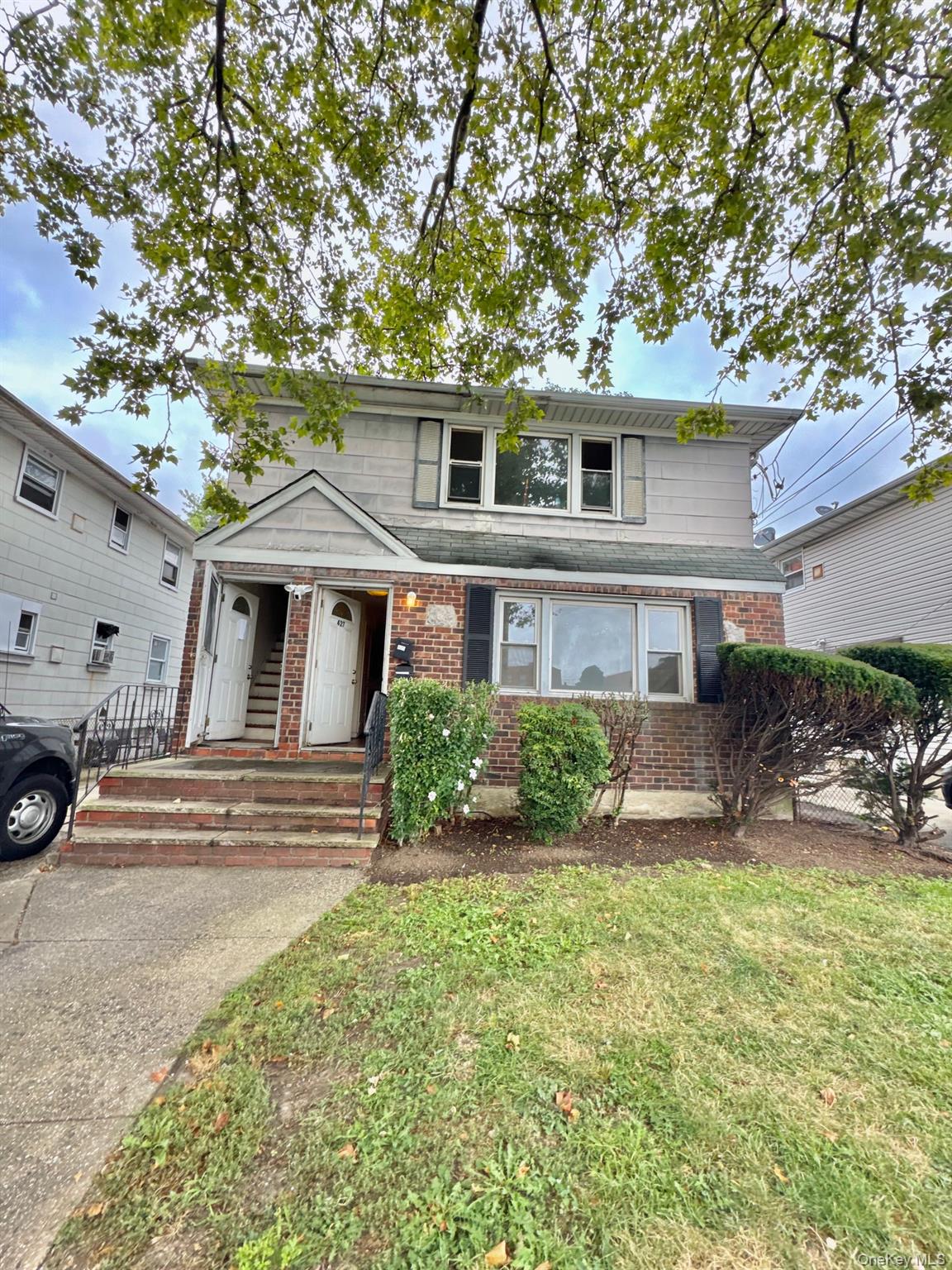 425-427 Front Street, Hempstead, NY 11550