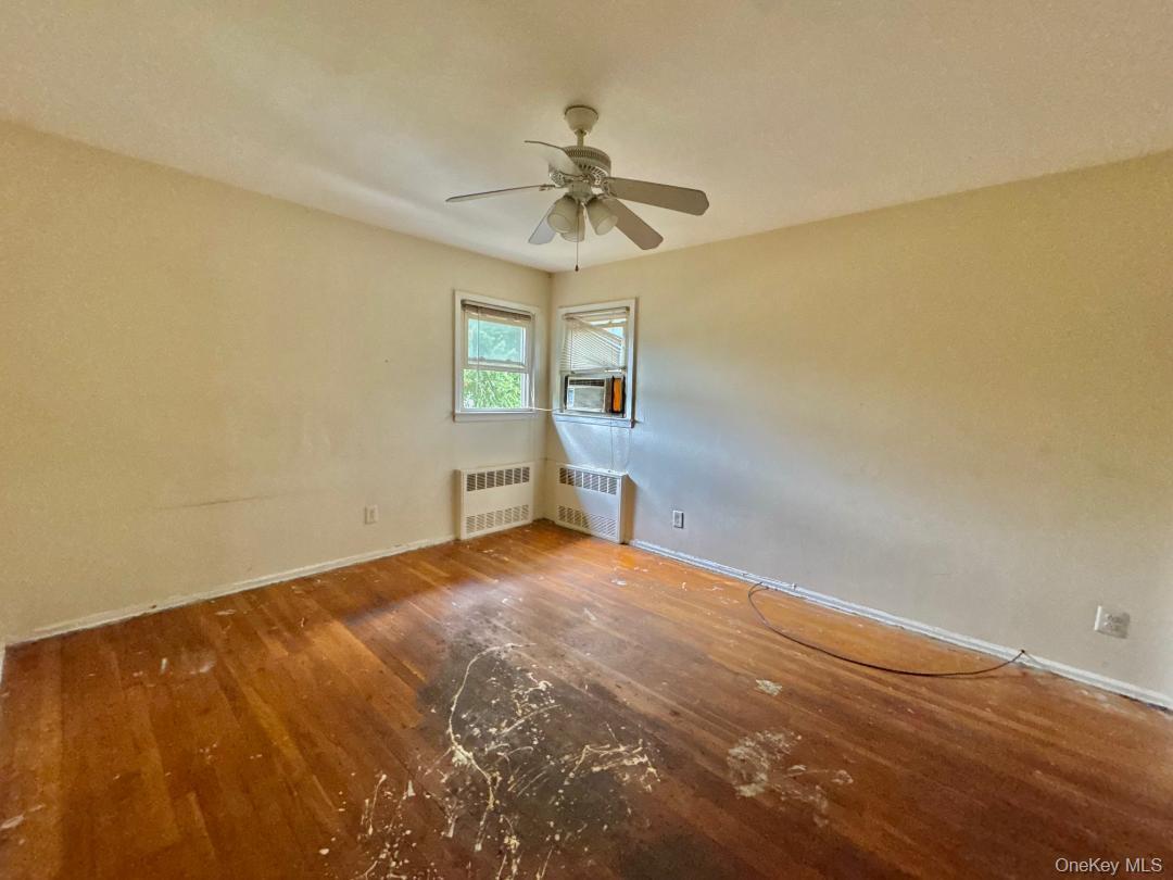 425-427 Front Street, Hempstead, NY 11550