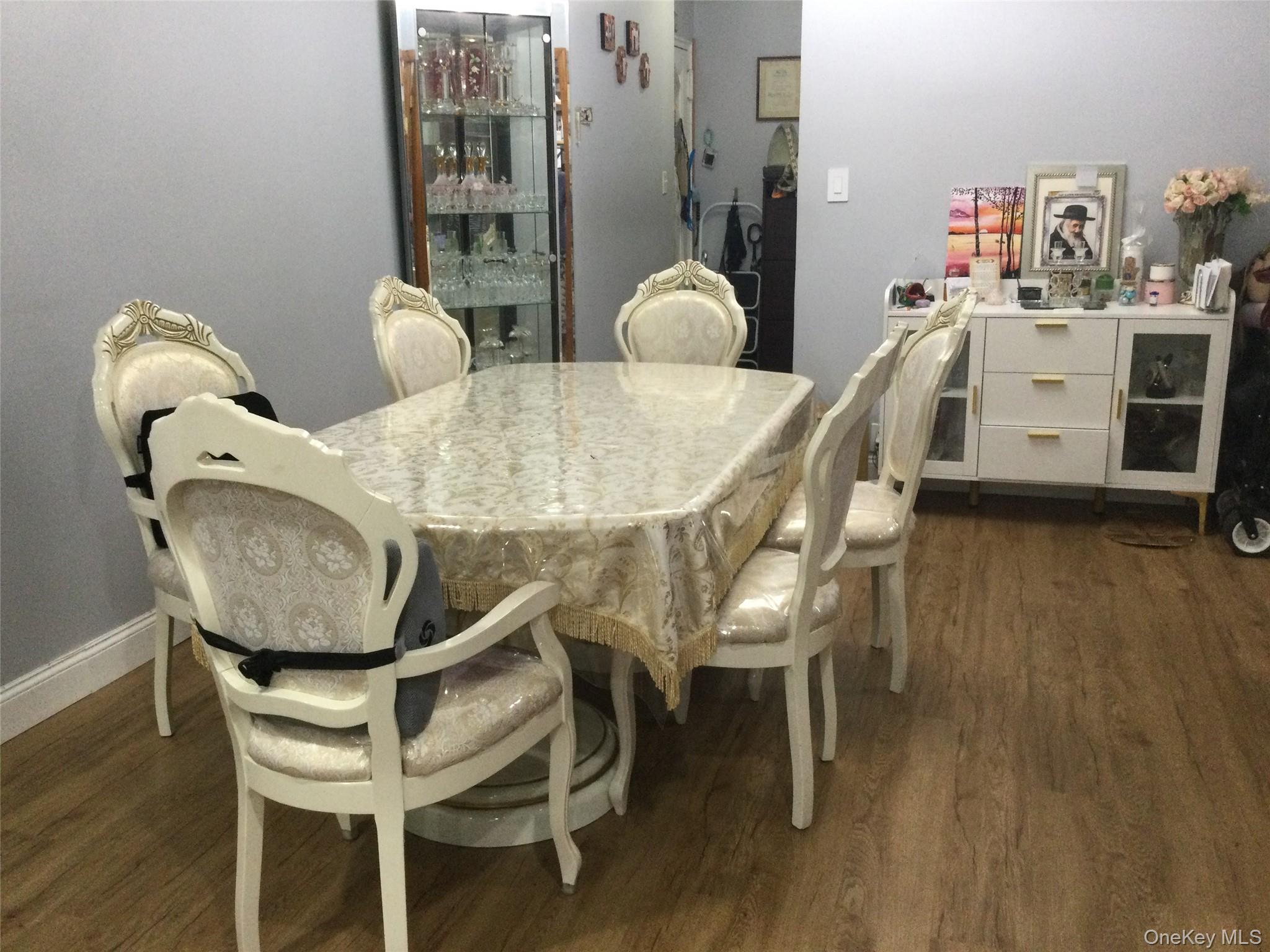 66-10 149 St # 3C, Flushing, NY 11367