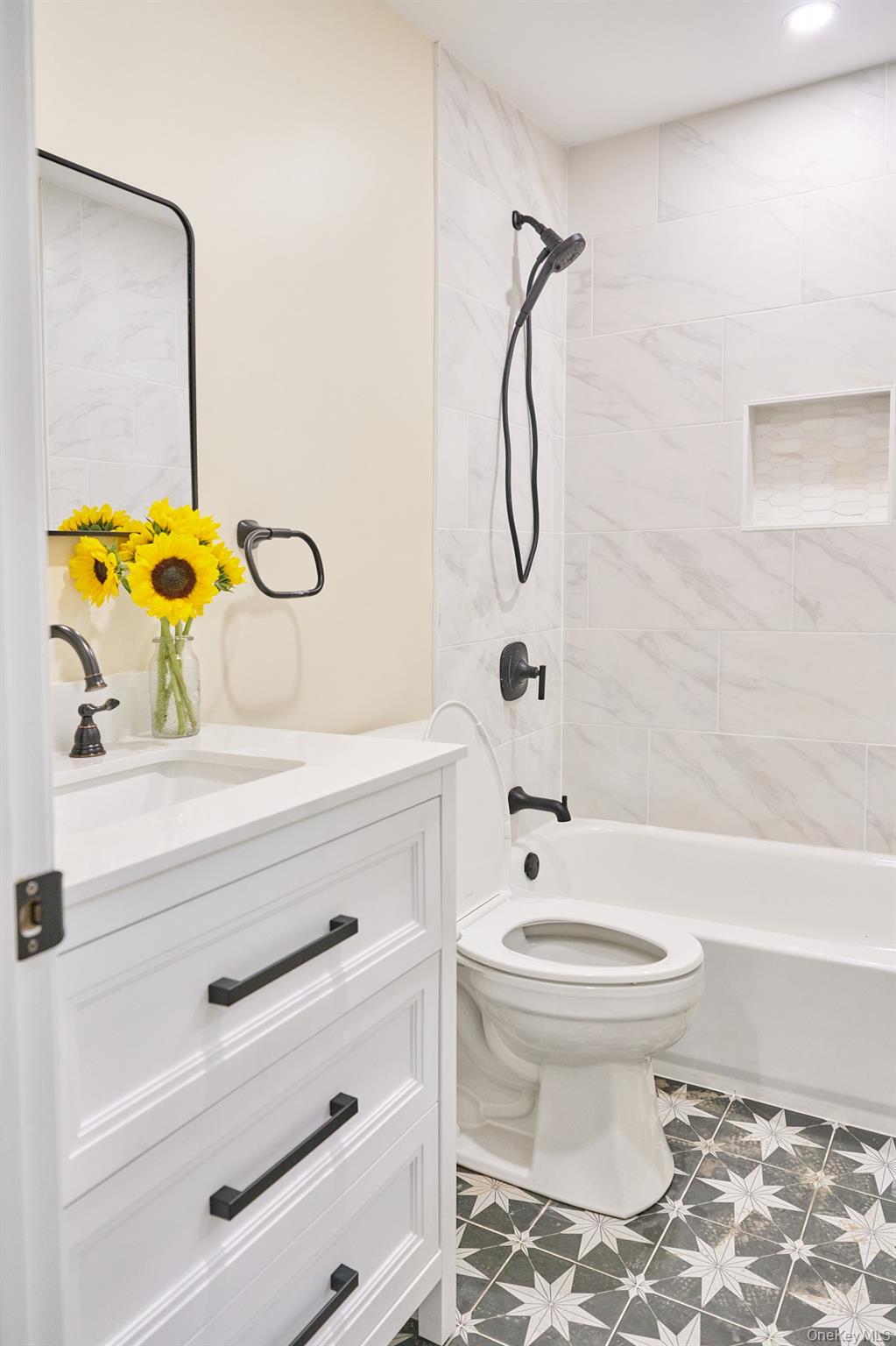 536 River Road, Rhinebeck, NY 12572