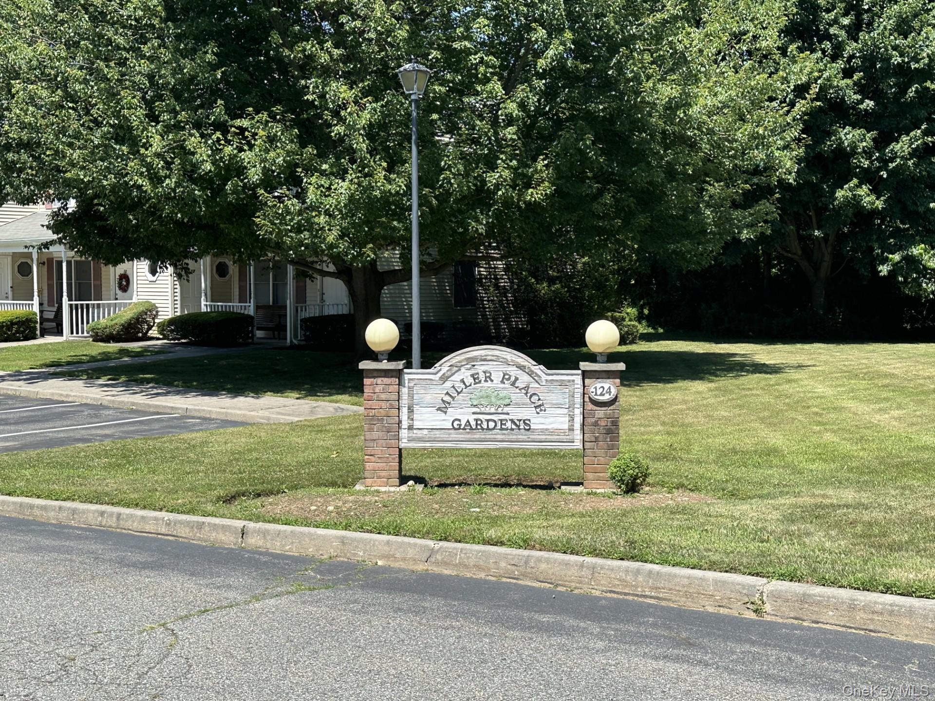 124 Sylvan Avenue # 15, Miller Place, NY 11764-3026
