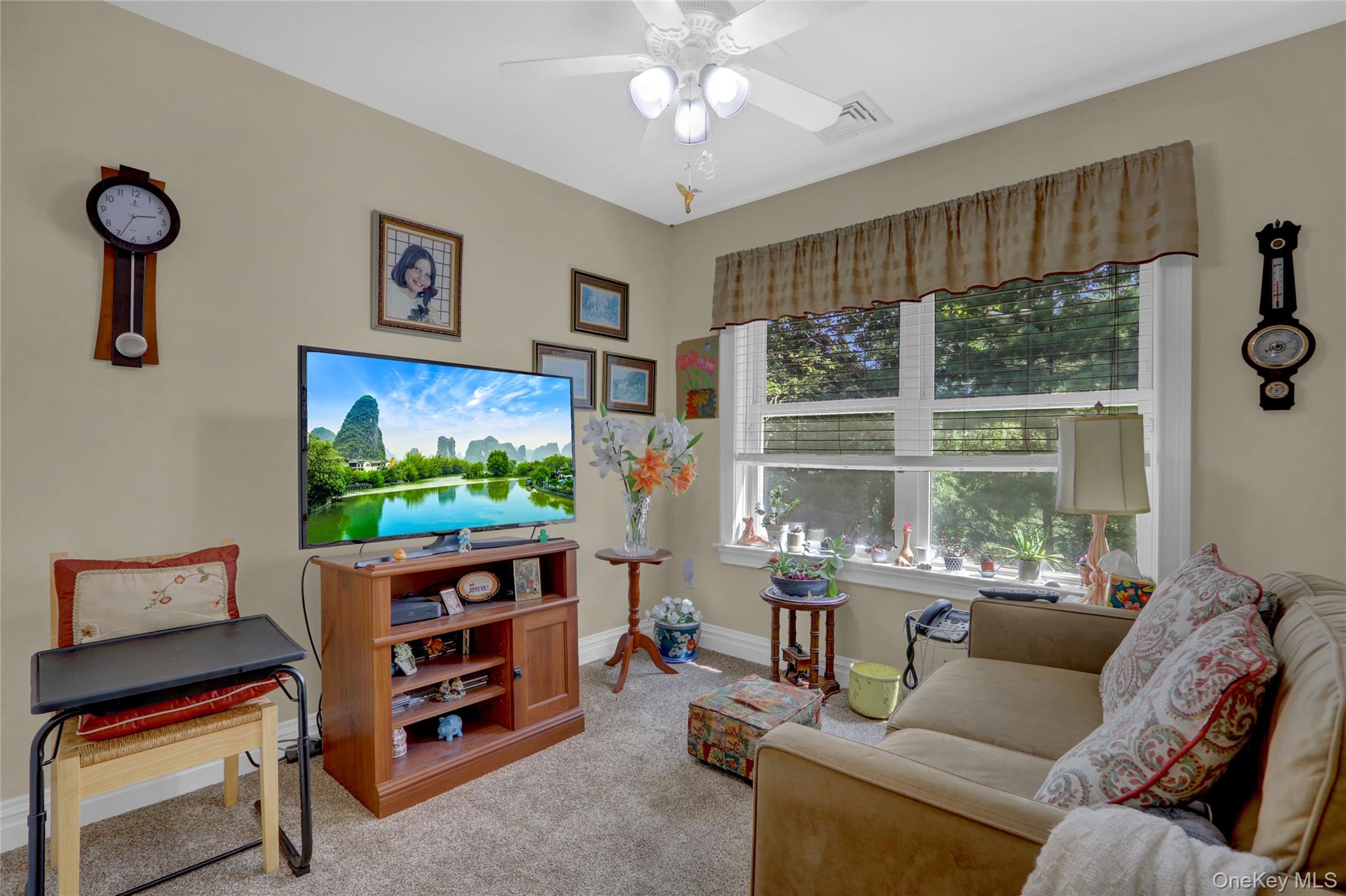 16 Della Drive, West Babylon, NY 11704