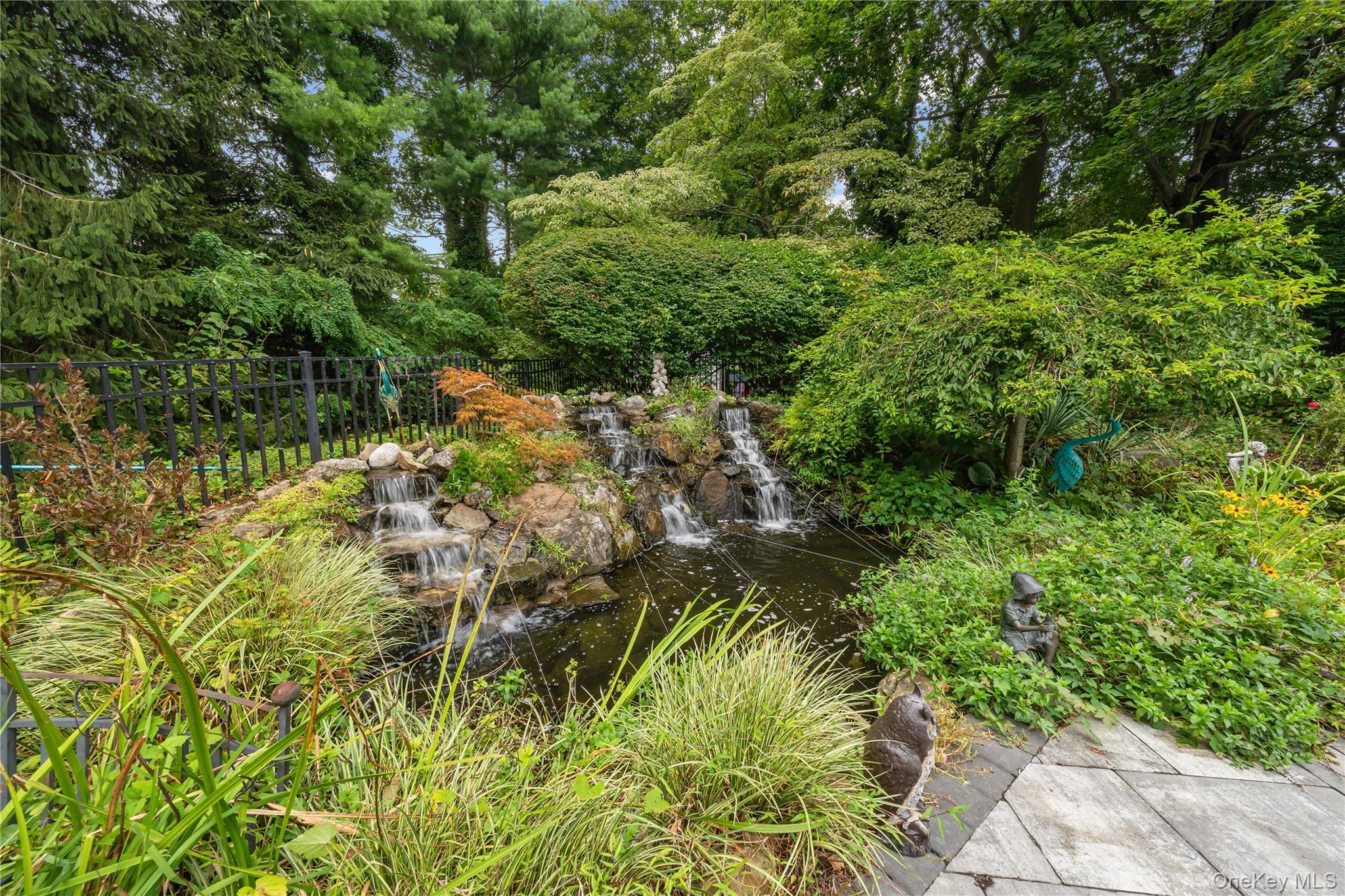 51 Bay Road, Huntington Bay, NY 11743