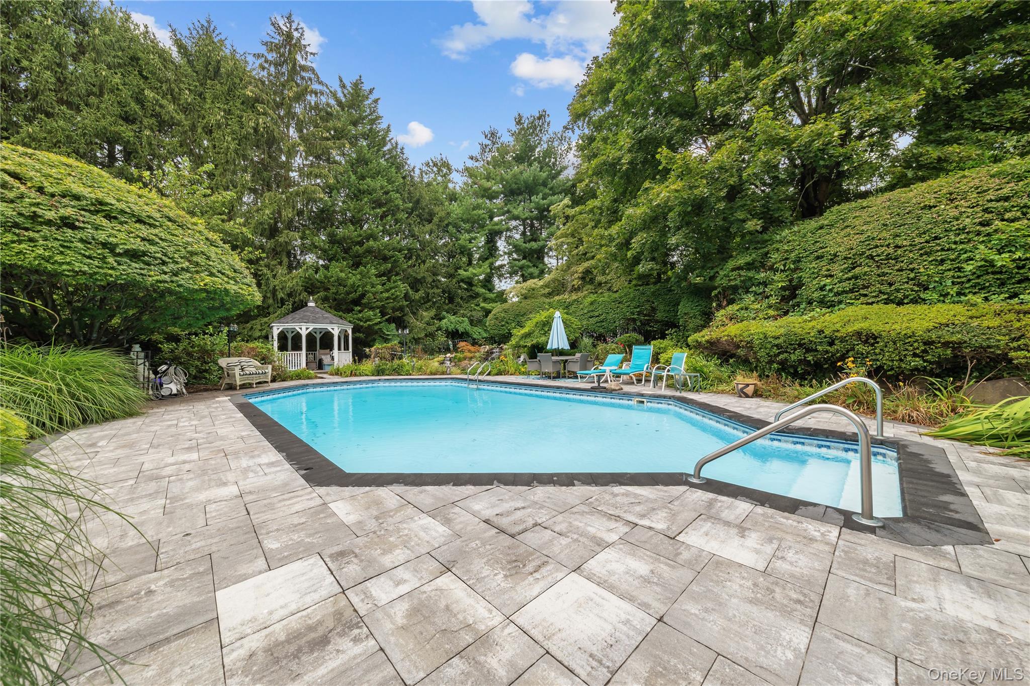 51 Bay Road, Huntington Bay, NY 11743