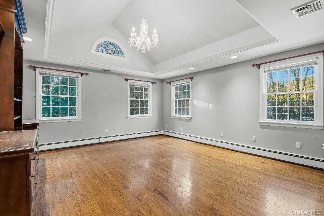 51 Bay Road, Huntington Bay, NY 11743