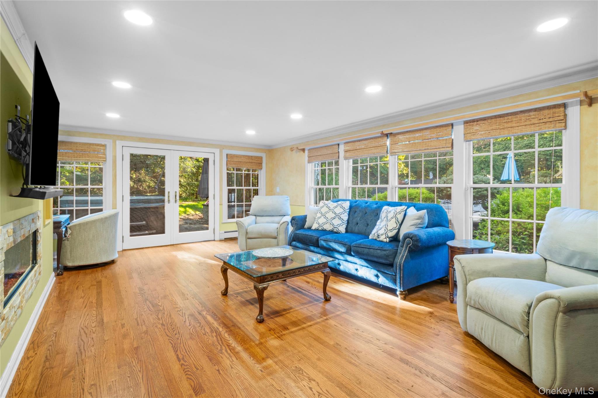 51 Bay Road, Huntington Bay, NY 11743