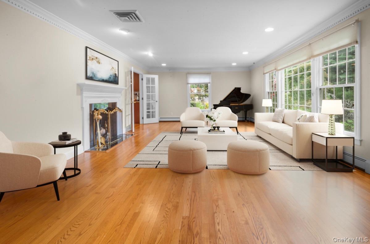 51 Bay Road, Huntington Bay, NY 11743