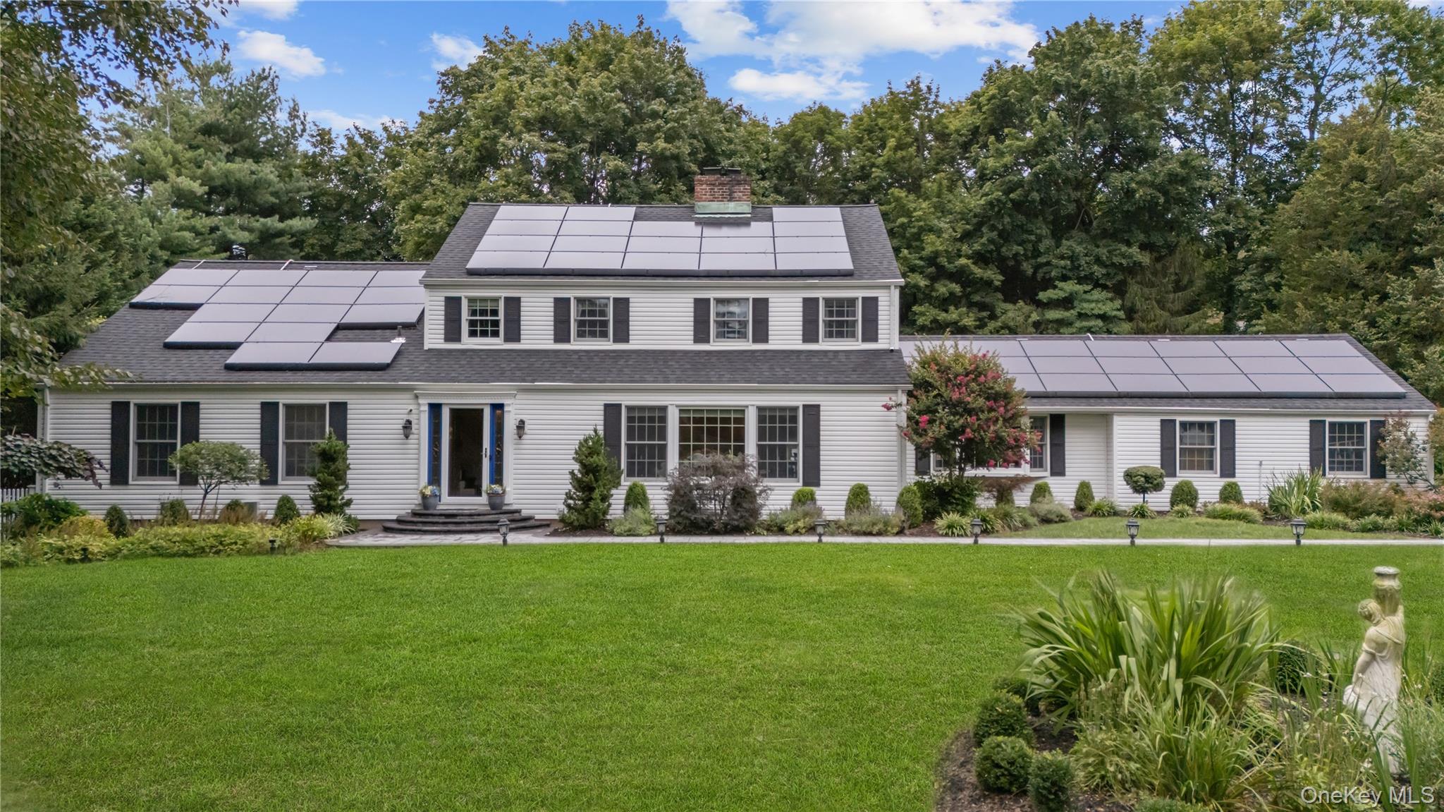 51 Bay Road, Huntington, NY 11743